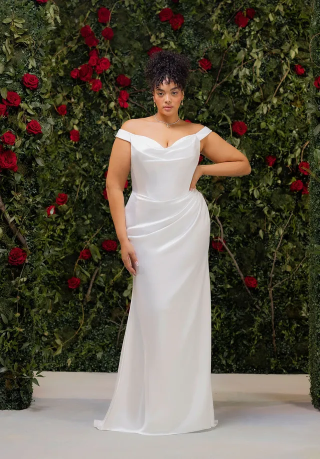 morilee-julietta-tovessa-brautkleid-satin-off-shoulder-sheath-mit-schleppe image 1