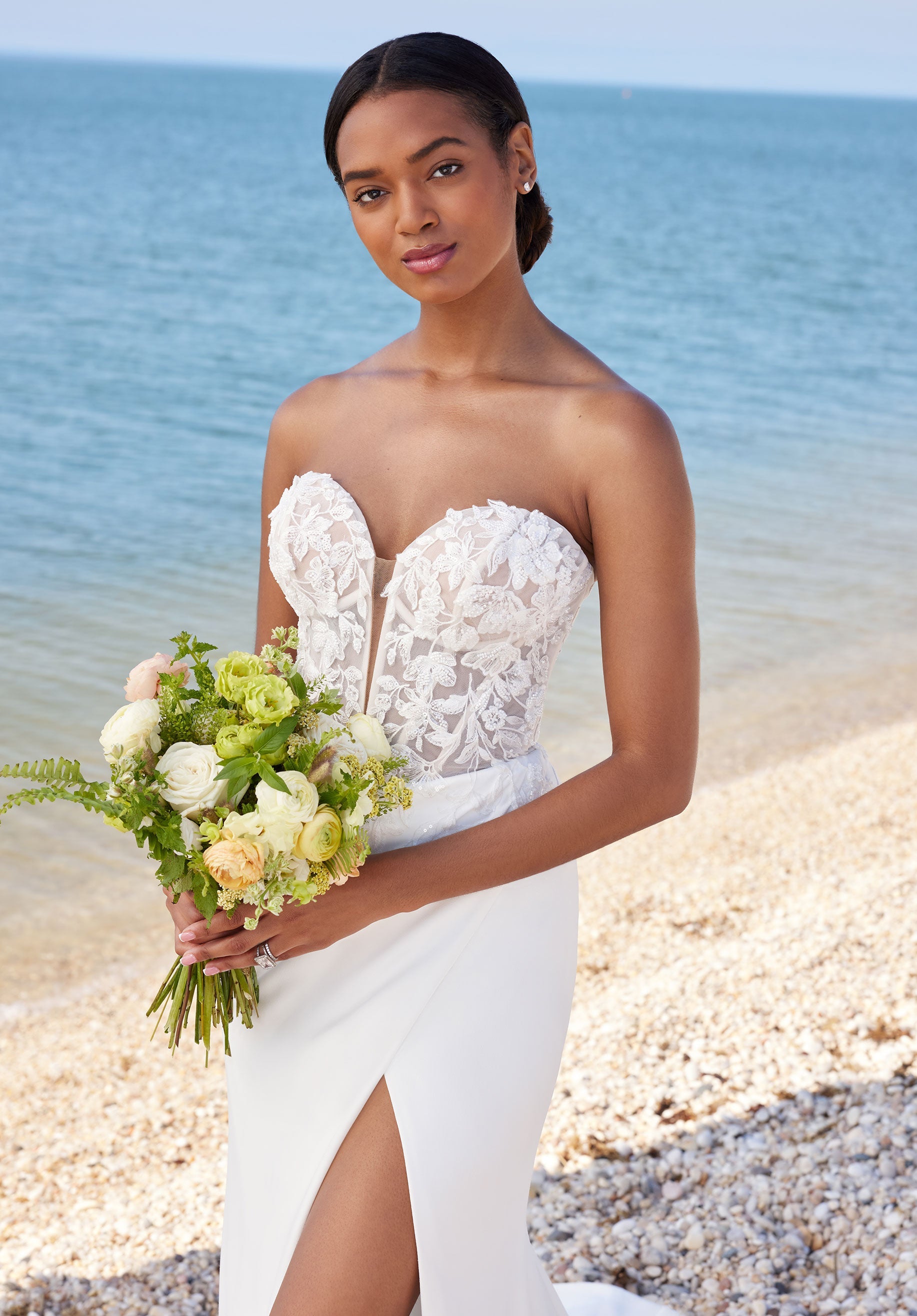 morilee-schyler-brautkleid-sheath-mit-corsage-und-schlitz image 5