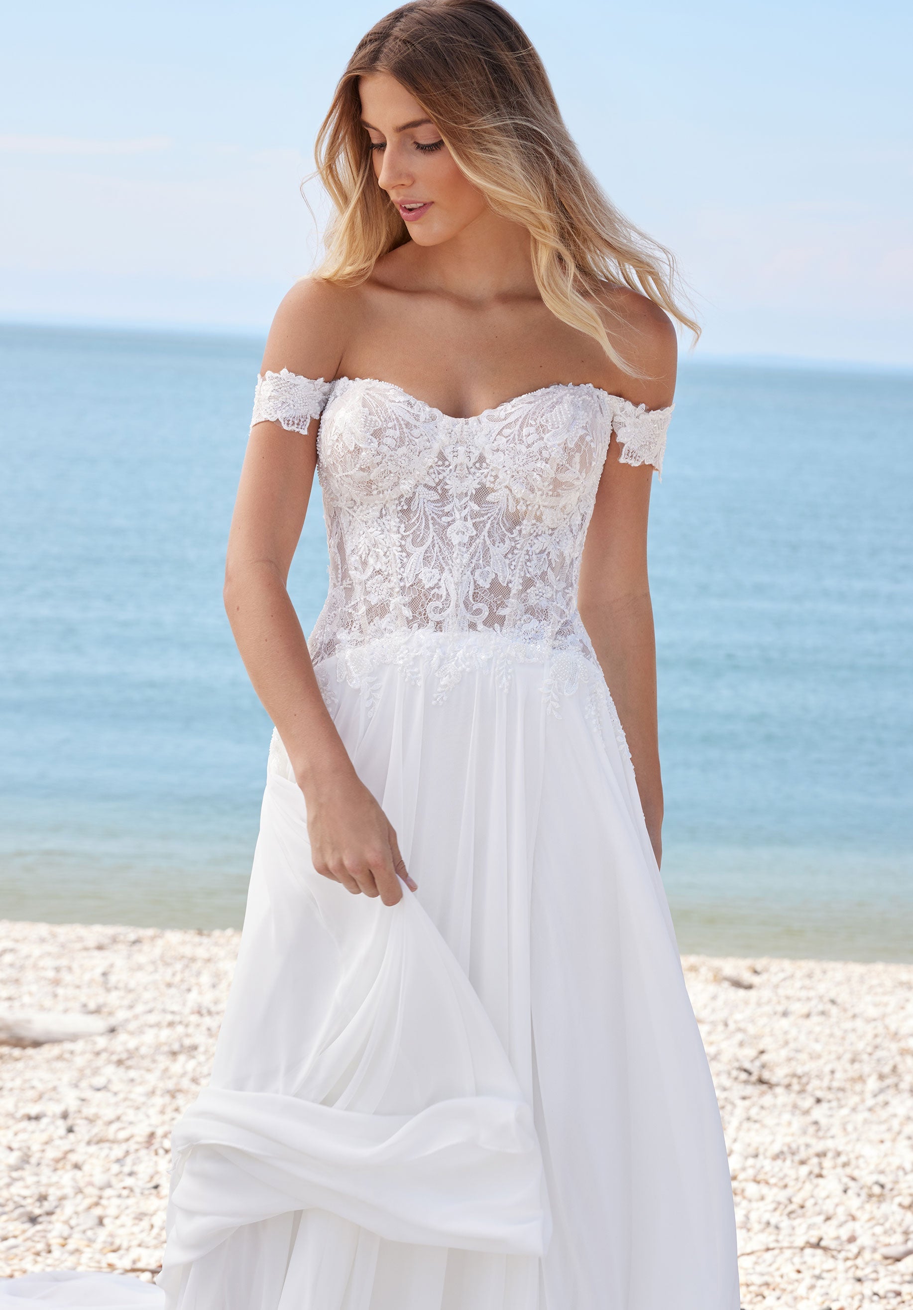 morilee-sevren-a-linien-brautkleid-wildflower image 4