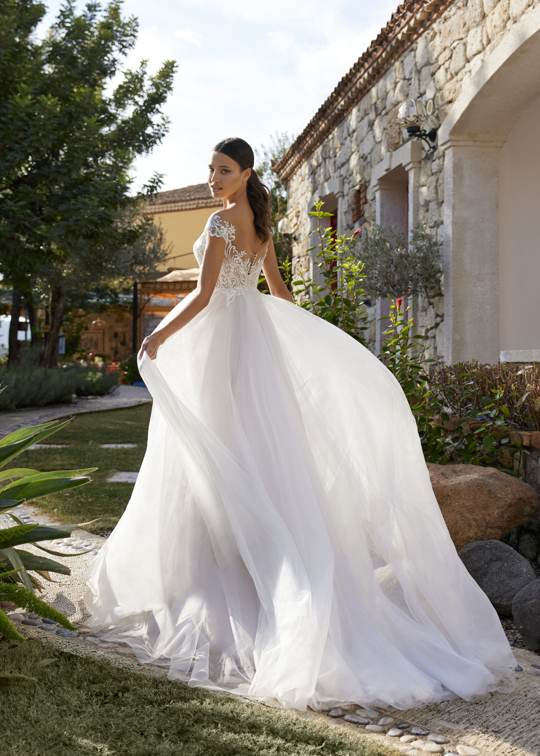 gbs-herve-paris-bridal-amy-brautkleid-my-freedom-collection image 3