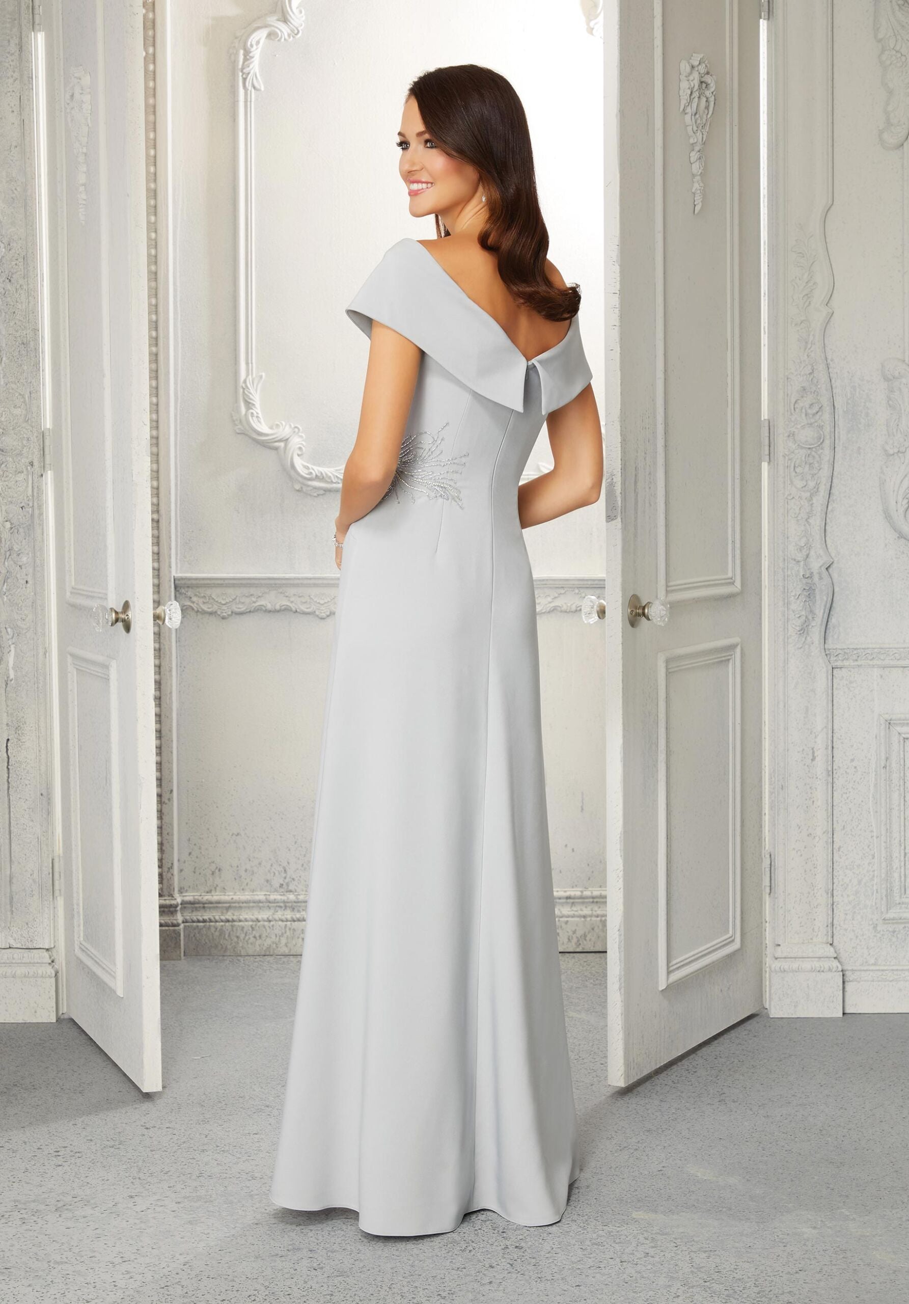 morilee-a-linie-abendkleid-aus-crepe-mit-schlitz image 5