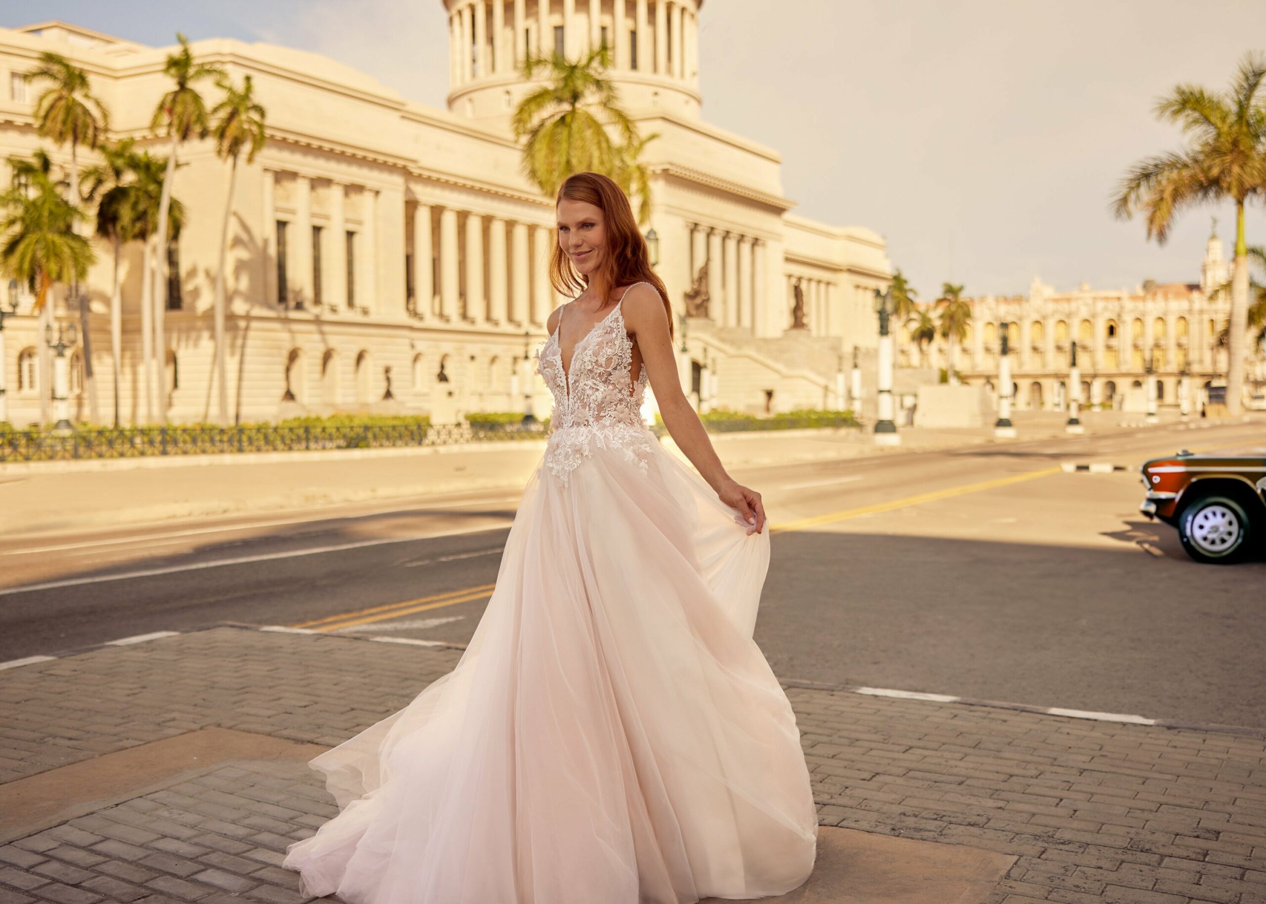 gbs-herve-paris-bridal-livia-brautkleid-libre-collection image 3