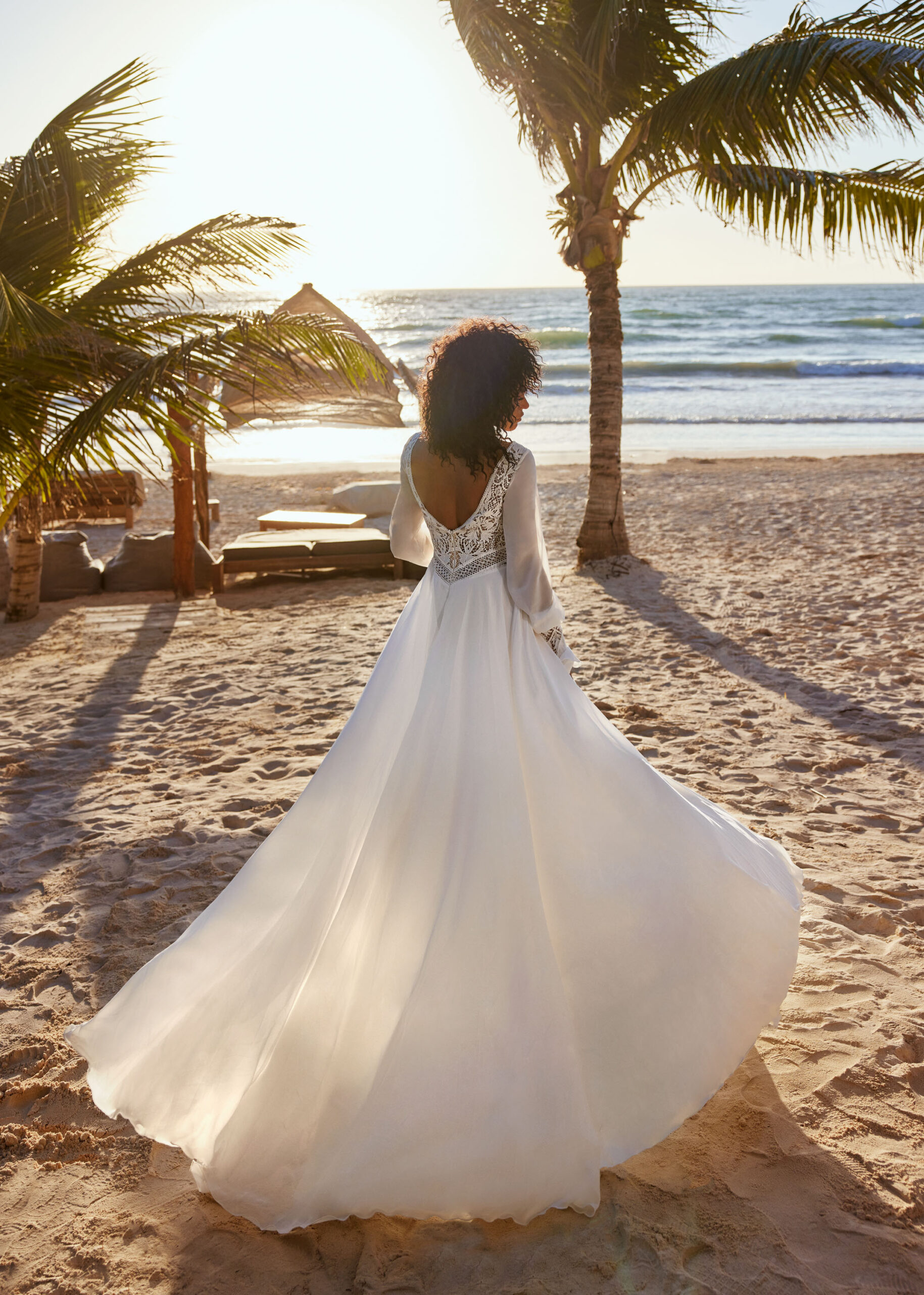 gbs-herve-paris-bridal-bionda-brautkleid-mystical-collection-komplettgarderobe image 4