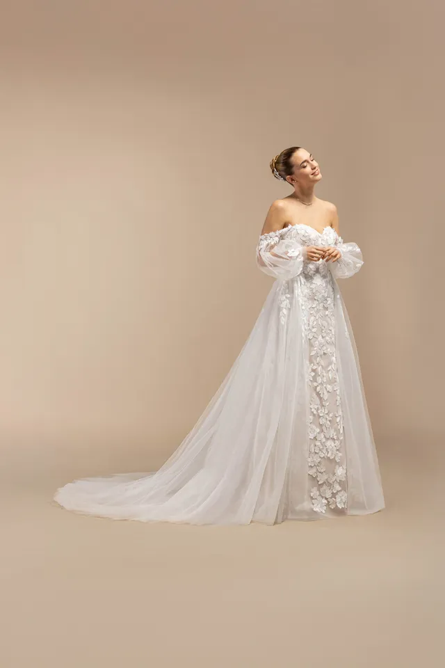 eglantine-born-o-brautkleid-ivoire-ros-gr-34-60 image 1