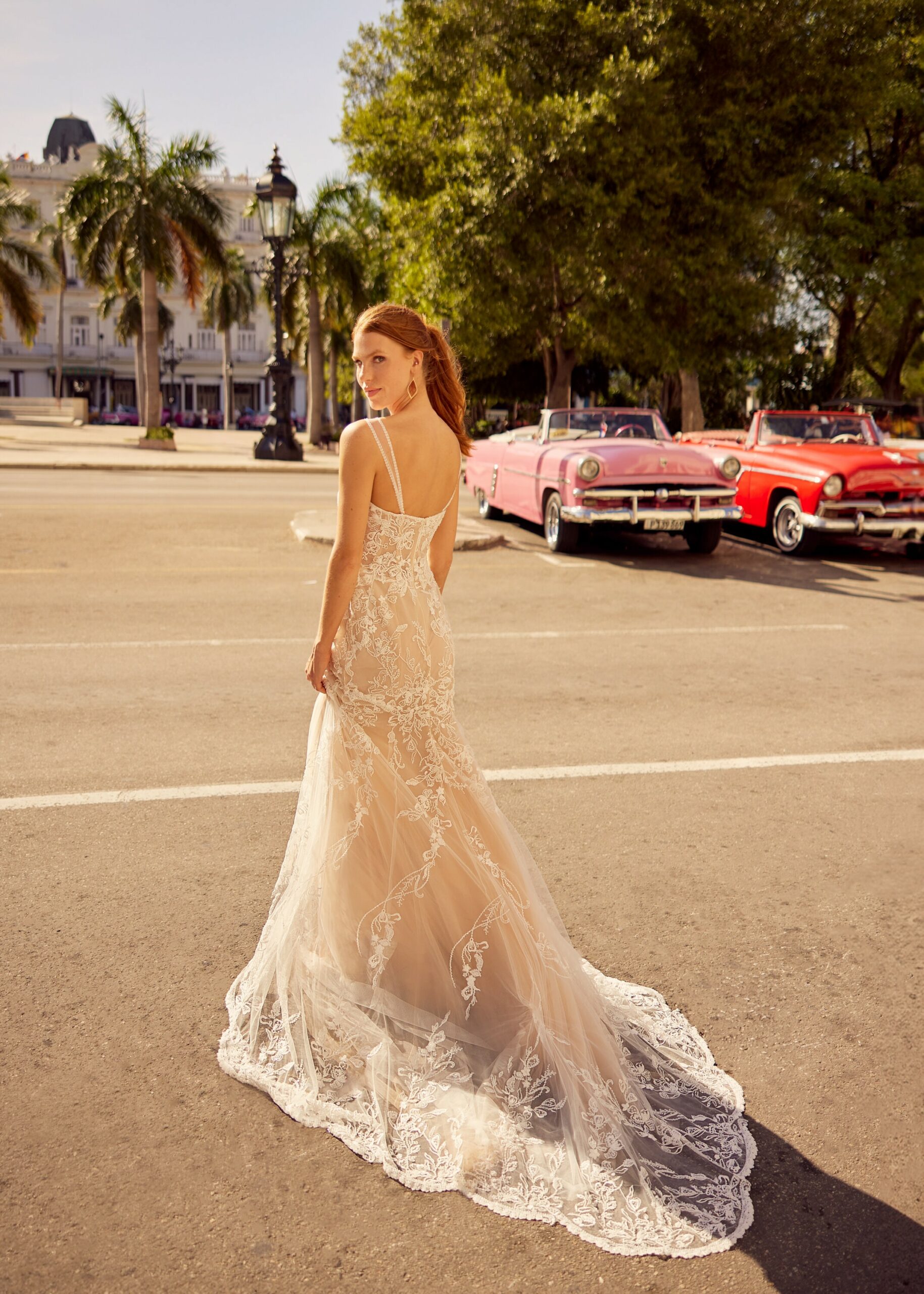 gbs-herve-paris-bridal-lex-braut-festliche-komplettgarderobe-libre-collection image 2