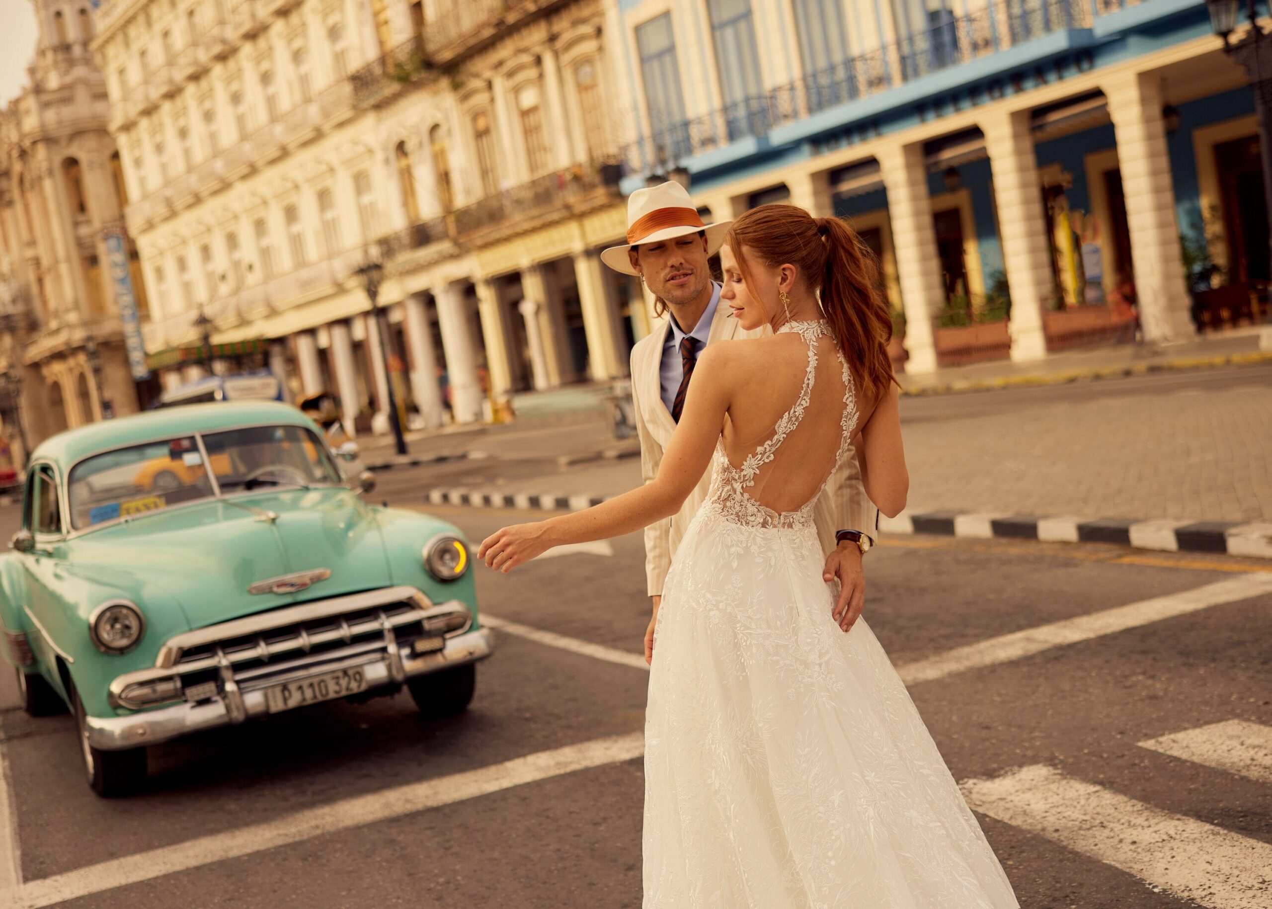 gbs-herve-paris-bridal-lewis-brautkleid-libre-collection image 4