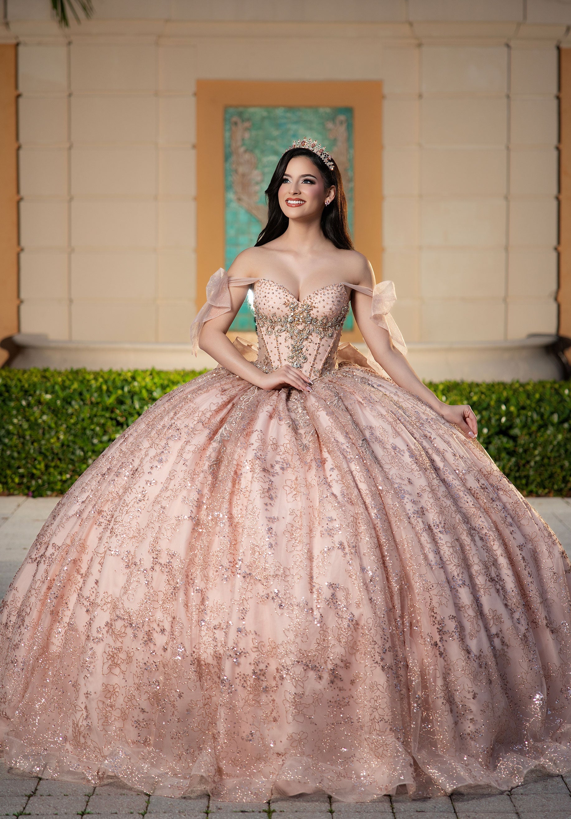 morilee-clara-quincea-era-ballkleid-glitzer-t-ll-mit-bow-rmeln image 3