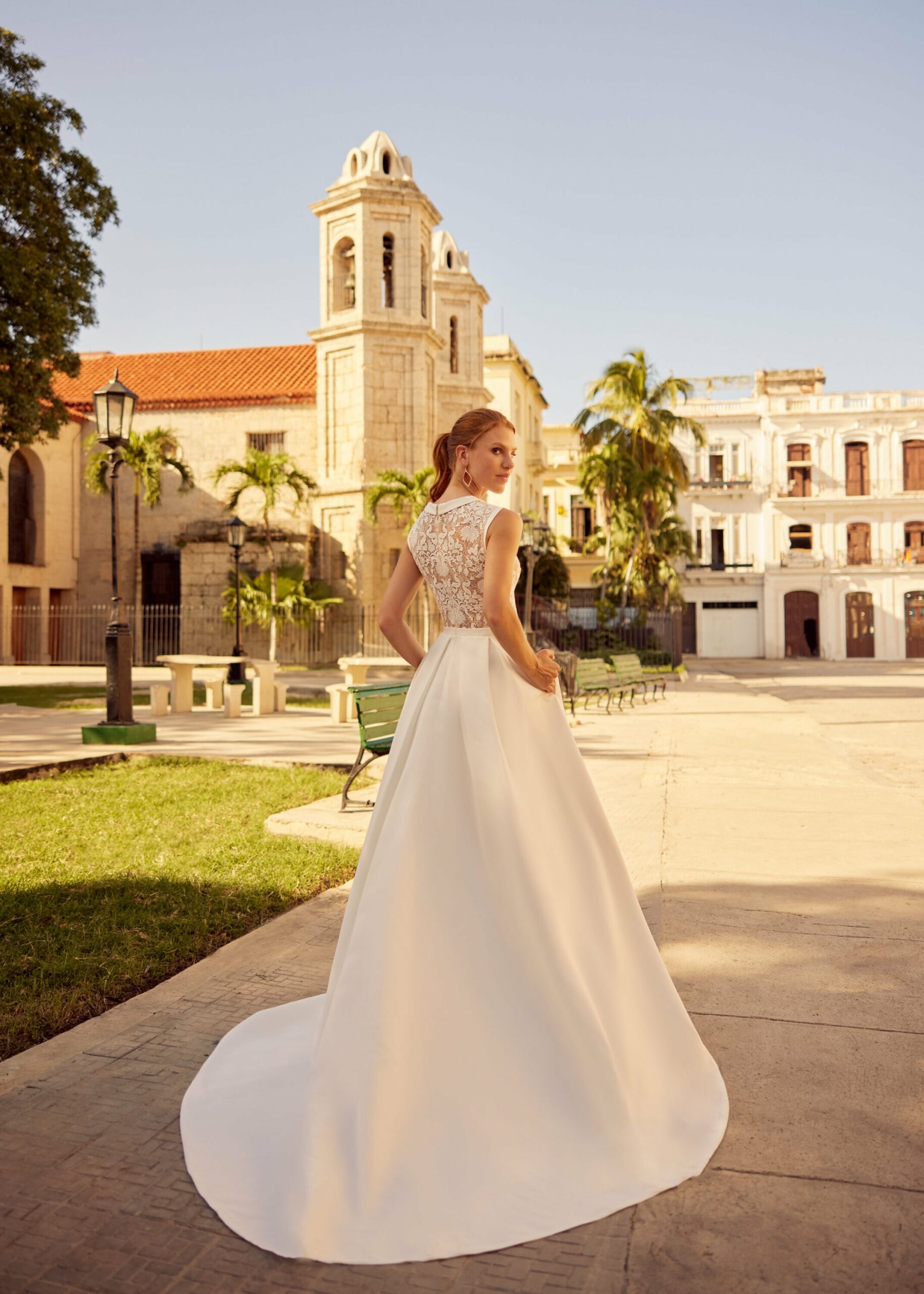 gbs-herve-paris-bridal-lenora-brautkleid-libre-collection image 2
