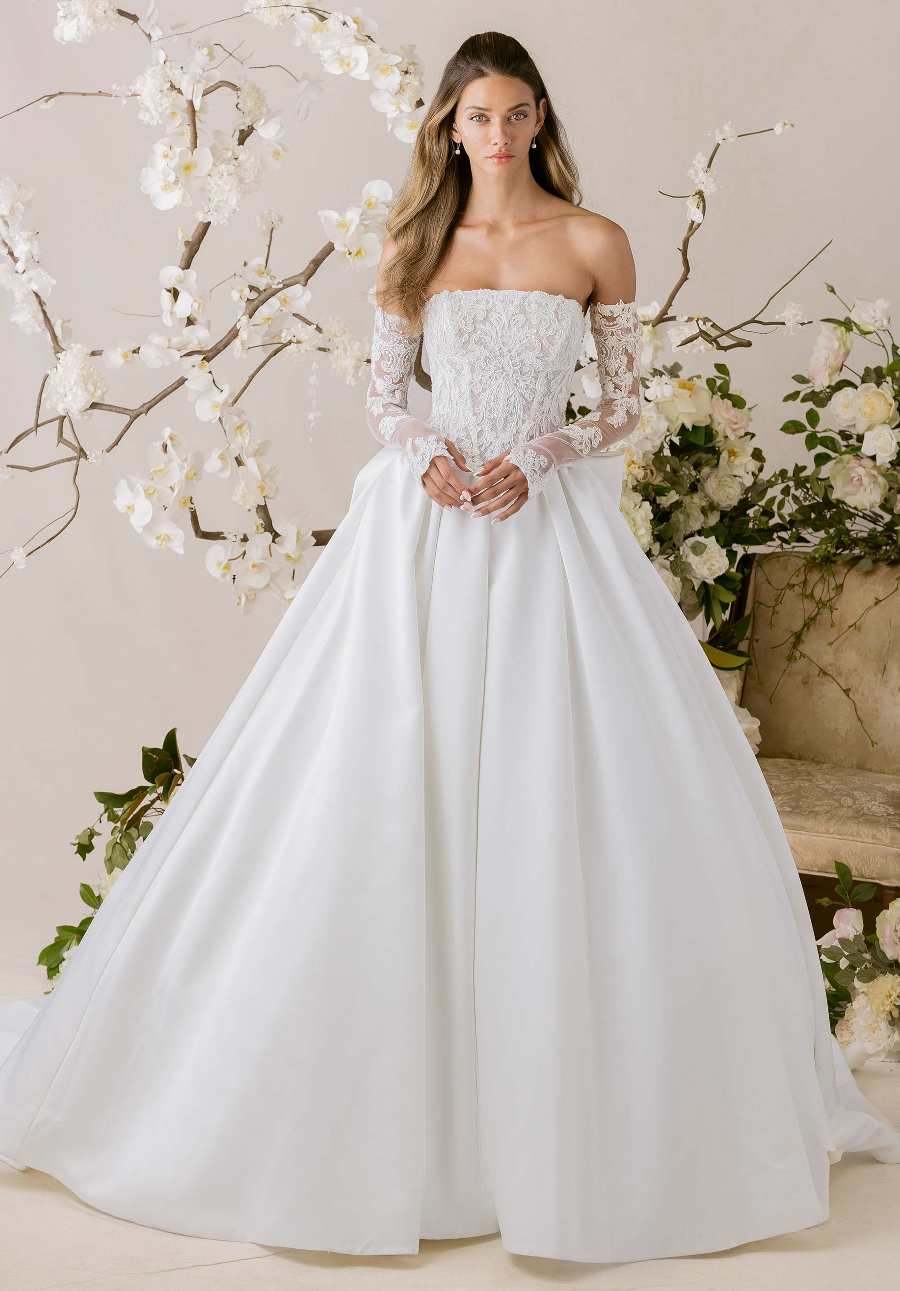 morilee-lise-brautkleid-ballkleid-satin-mit-perlen-spitze-und-basque image 1