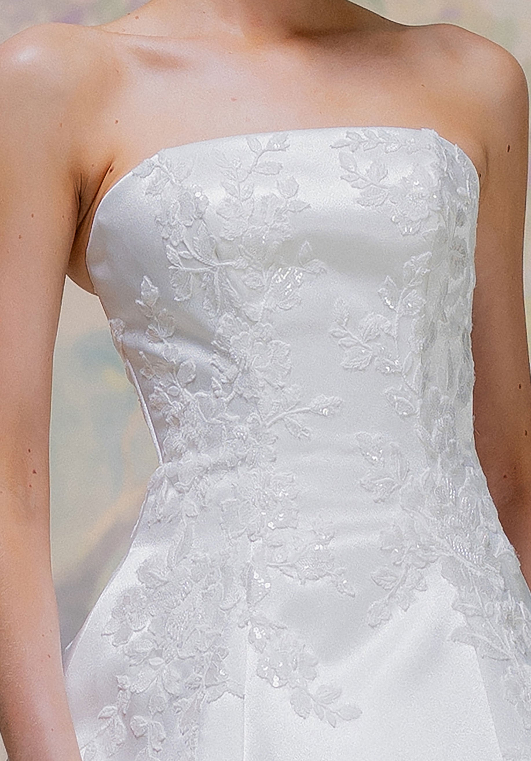 morilee-tovella-satin-ballkleid-brautkleid image 8