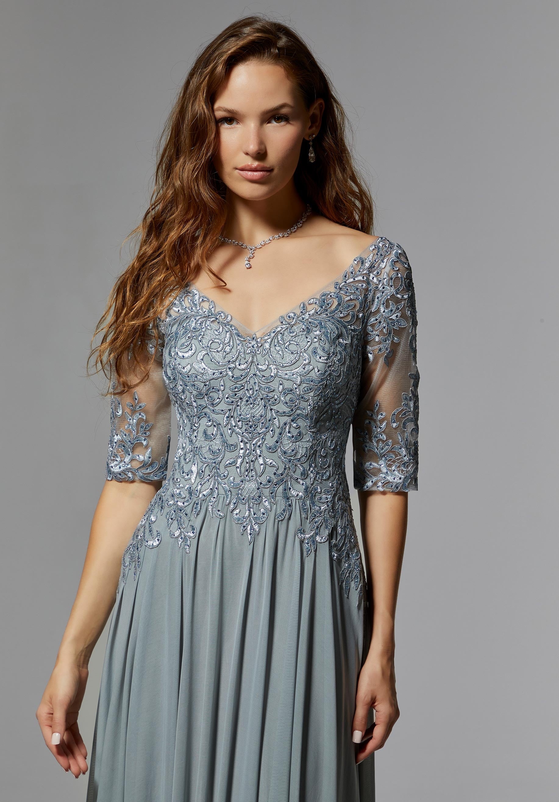 morilee-festkleid-stretch-mesh-v-neck-perlenapplikation image 2