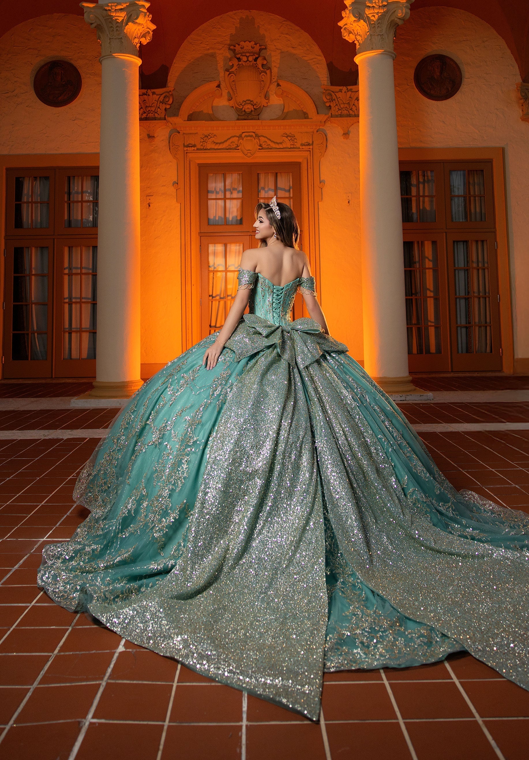 morilee-cora-quincea-era-ballkleid-mit-kristall-korsett image 4