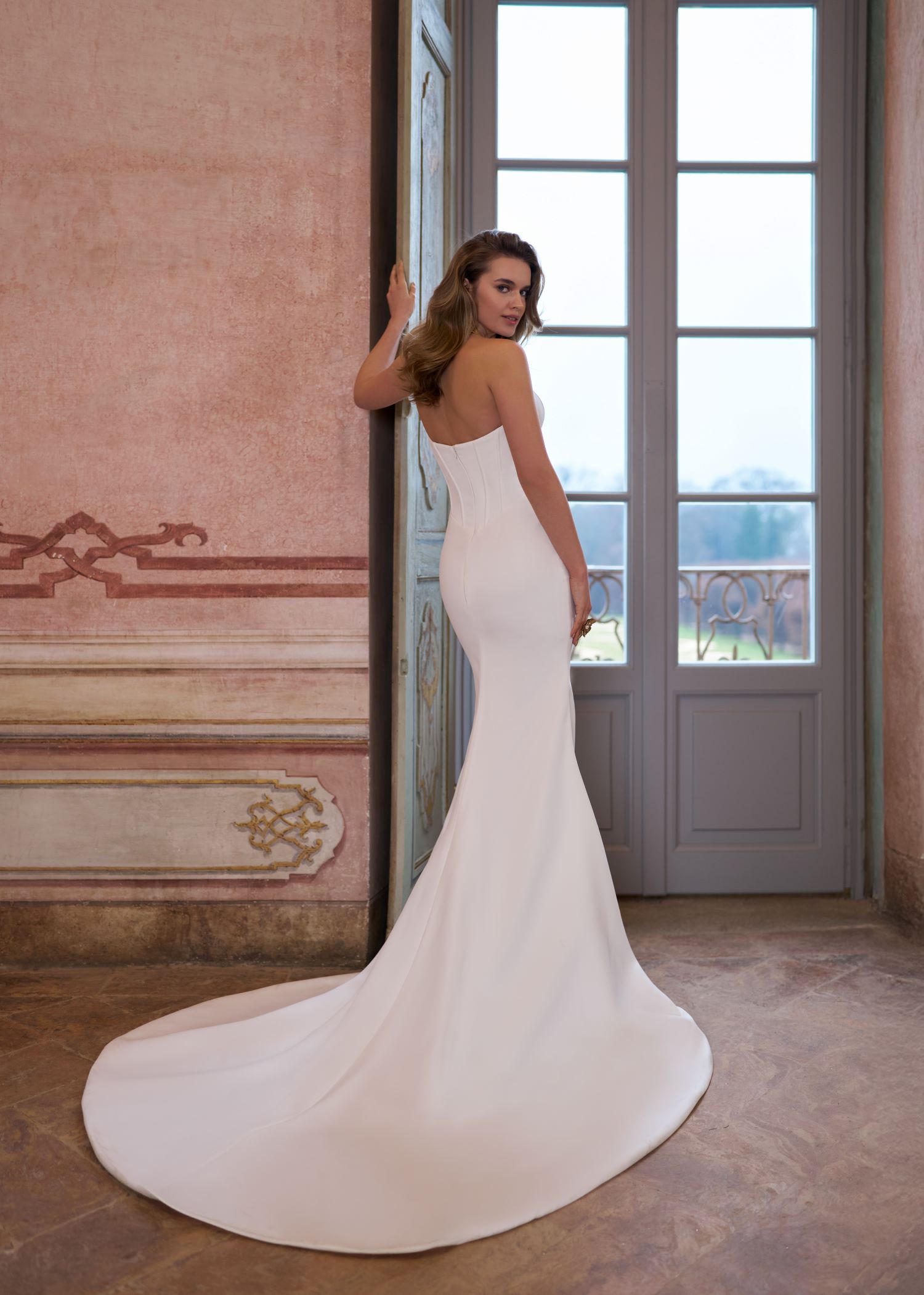 gbs-herve-paris-bridal-nathalie-brautkleid-novel-collection-komplettgarderobe image 2