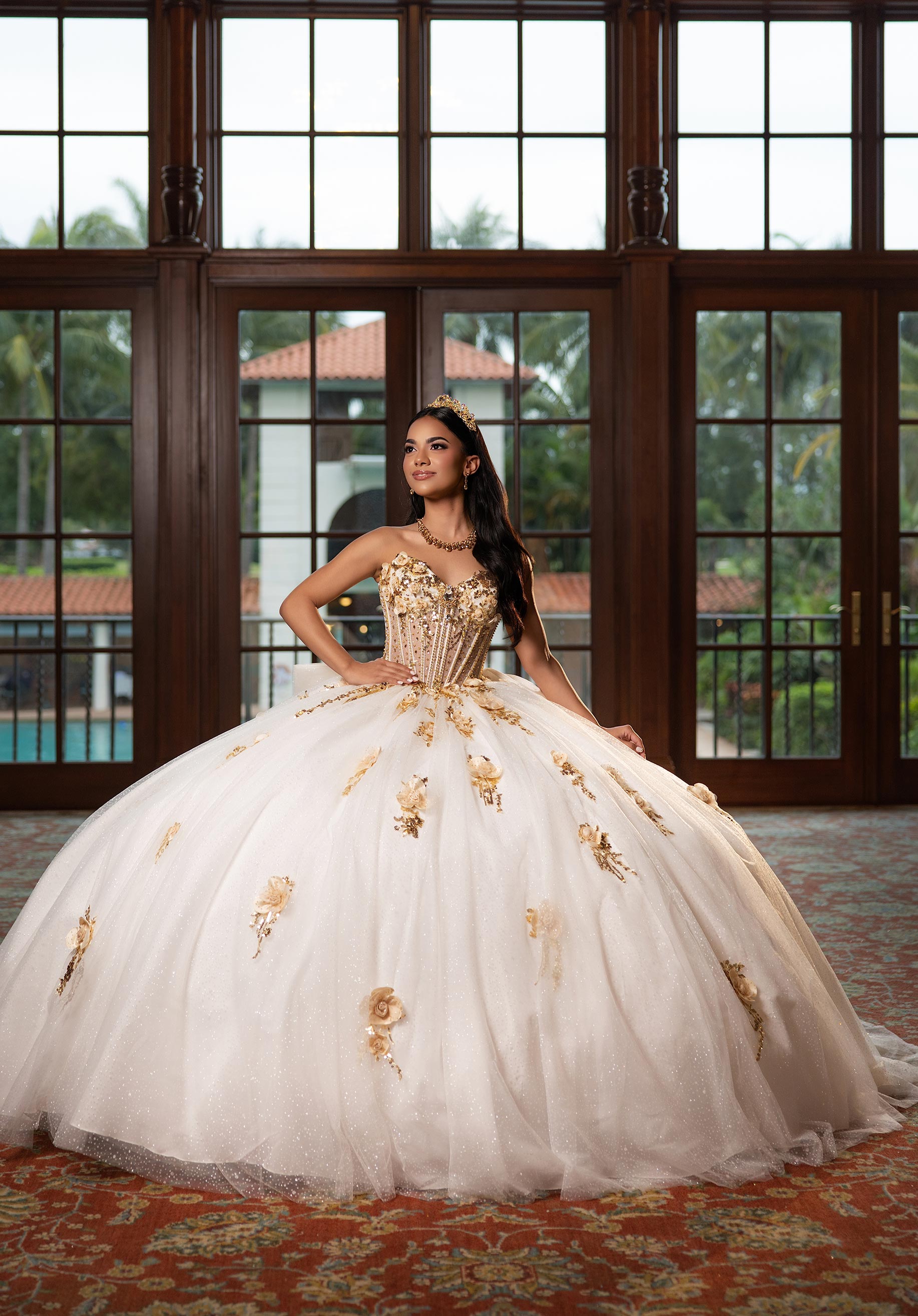 morilee-vizcaya-alexis-quincea-era-kleid-mit-rosetten image 4