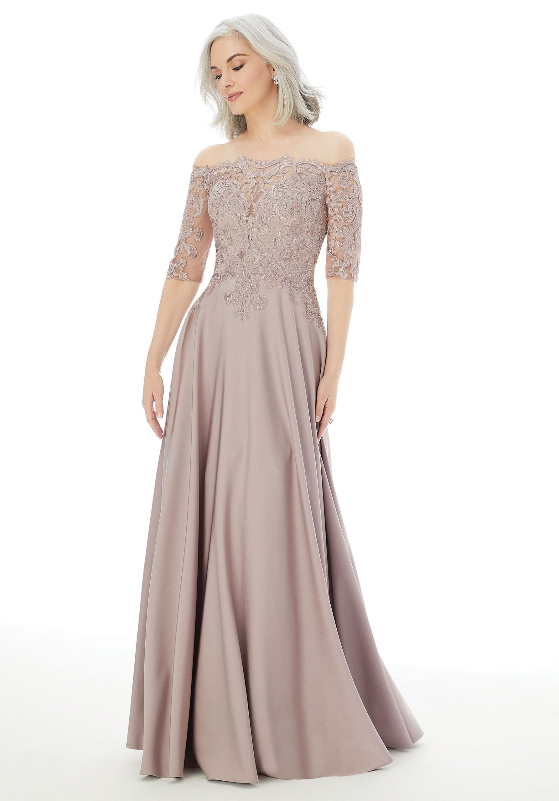 morilee-a-line-abendkleid-mit-perlen-und-applikationen-aus-stretch-crepe image 3