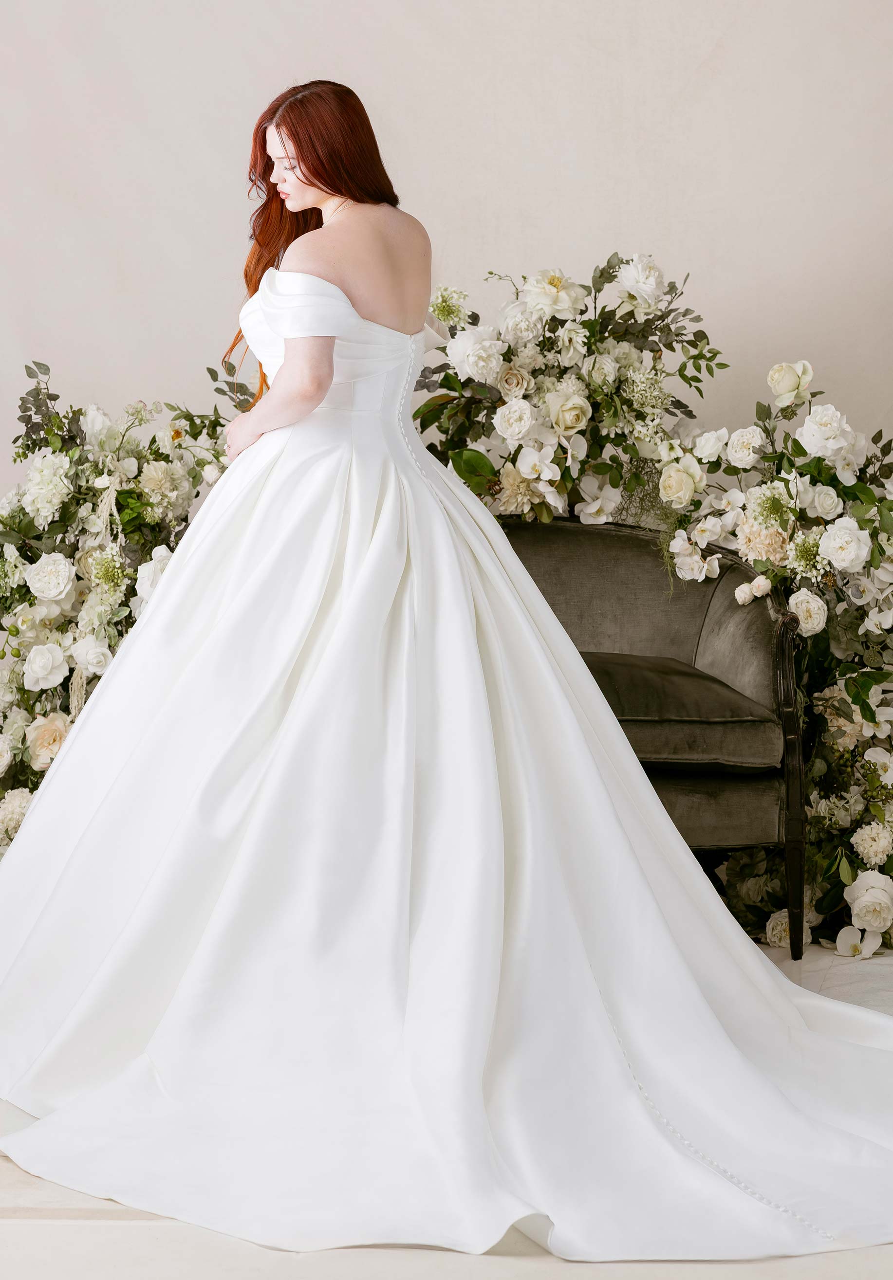 morilee-kalina-brautkleid-ballkleid-mit-cat-eye-ausschnitt image 5