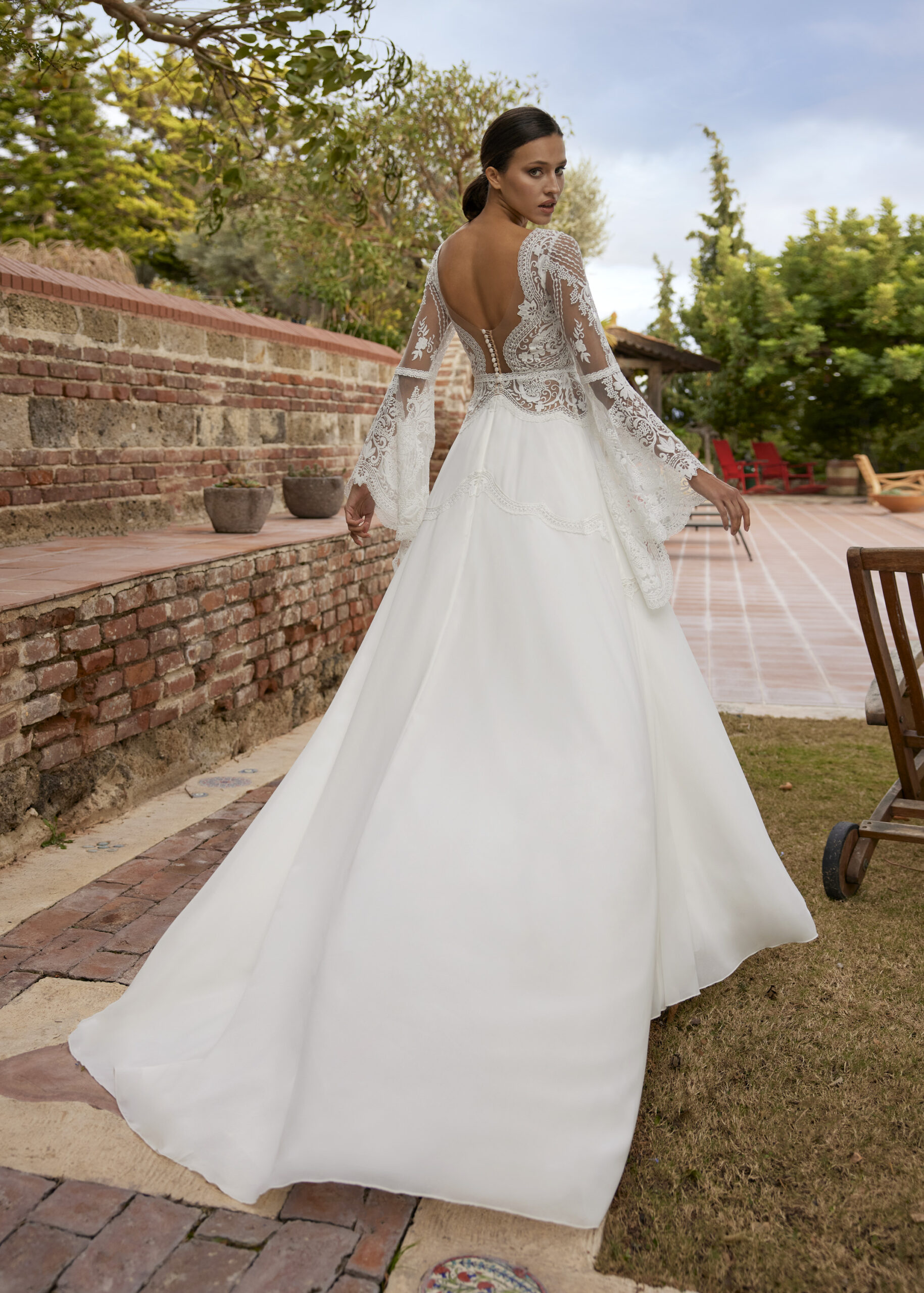 gbs-herve-paris-bridal-alexine-brautkleid image 2