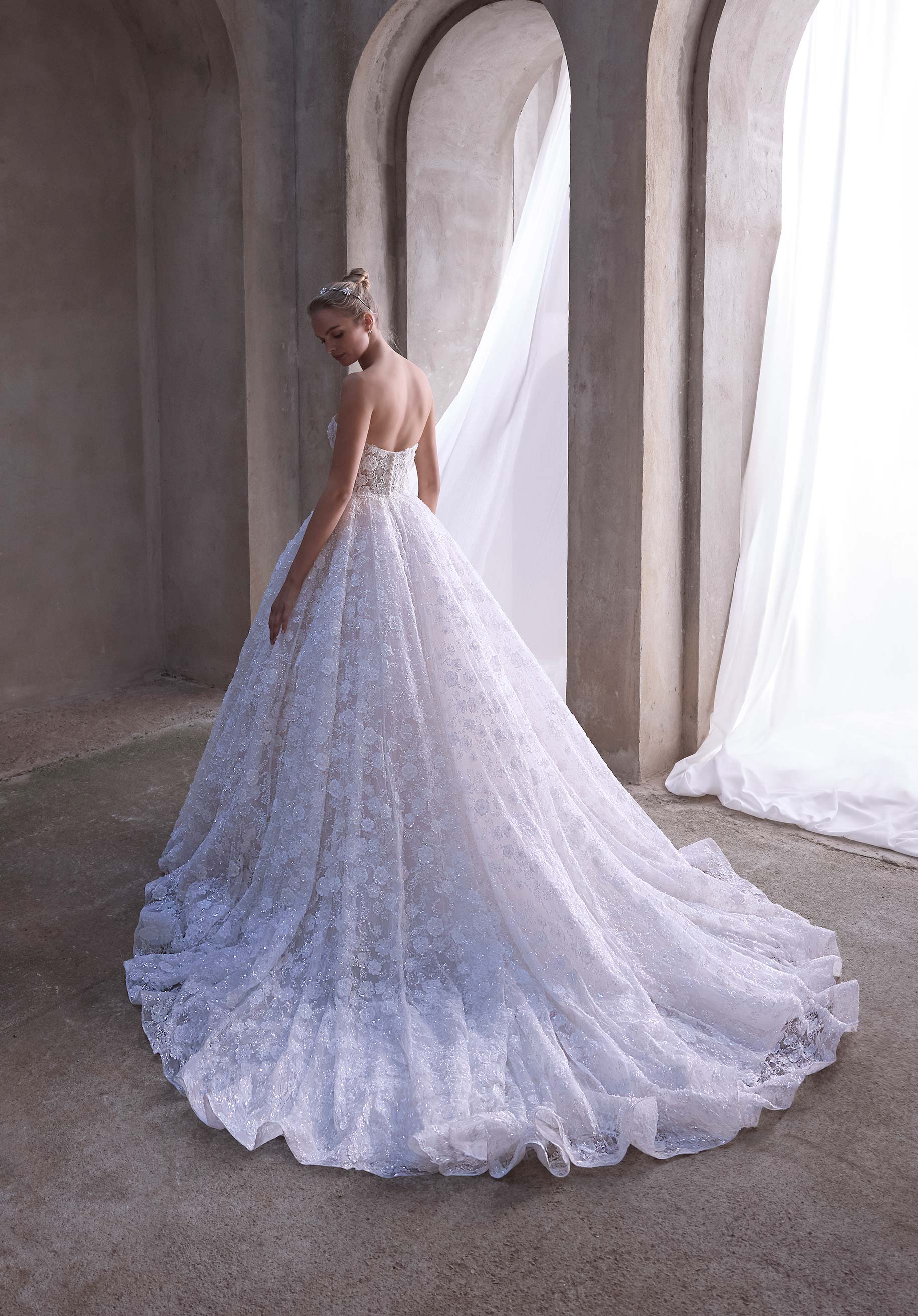 morilee-arys-ballkleid-brautkleid-mit-sweetheart-und-schleifen-bow image 4