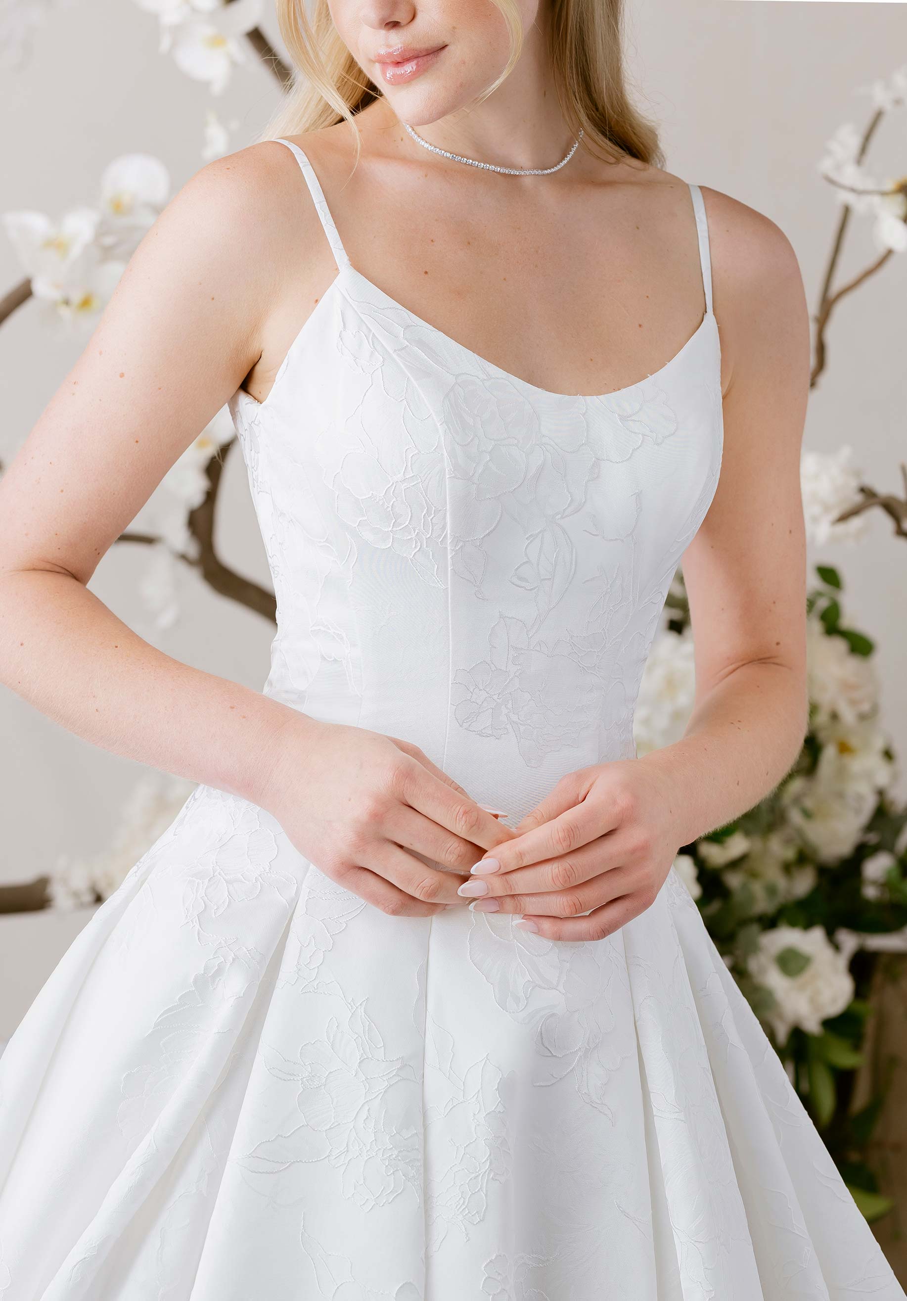 morilee-lili-brautkleid-ballkleid-aus-brokat-mit-scoop-r-cken image 2