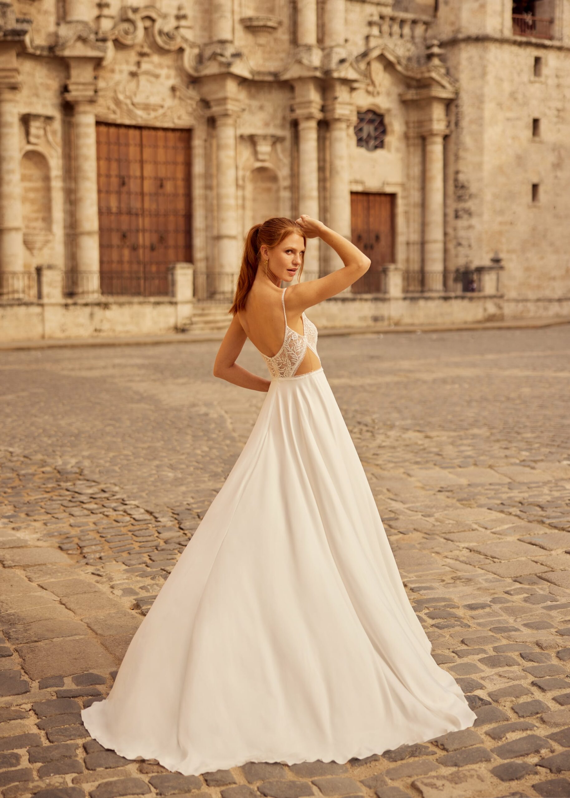 gbs-herve-paris-bridal-lanev-d-brautkleid-libre-collection image 2