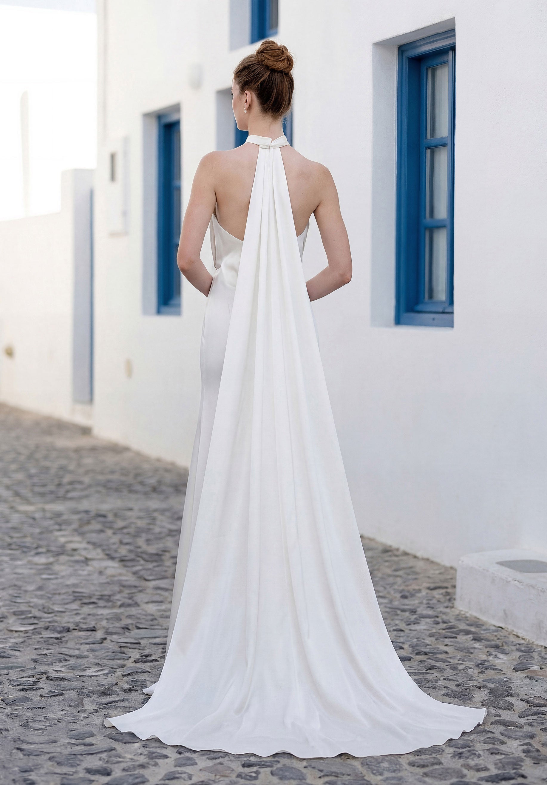 morilee-thomasina-brautkleid-neckholder-sheath-aus-charmeuse-satin image 4