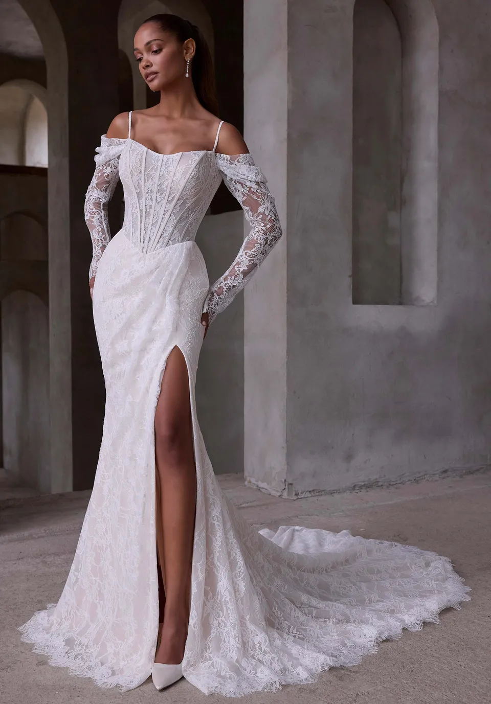 morilee-leto-brautkleid-fit-flare-glitzer-spitze image 1