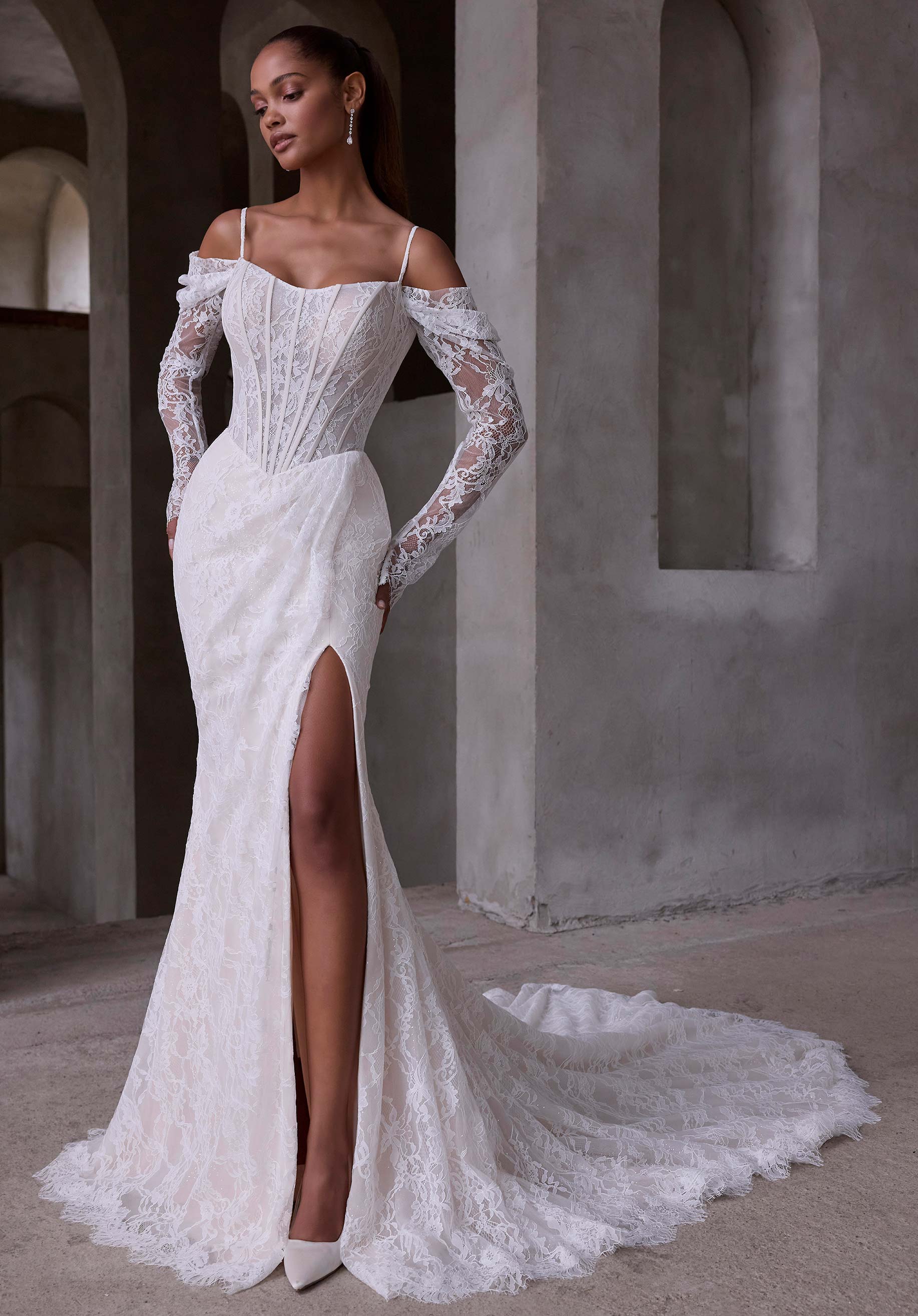 morilee-leto-brautkleid-fit-flare-glitzer-spitze image 1