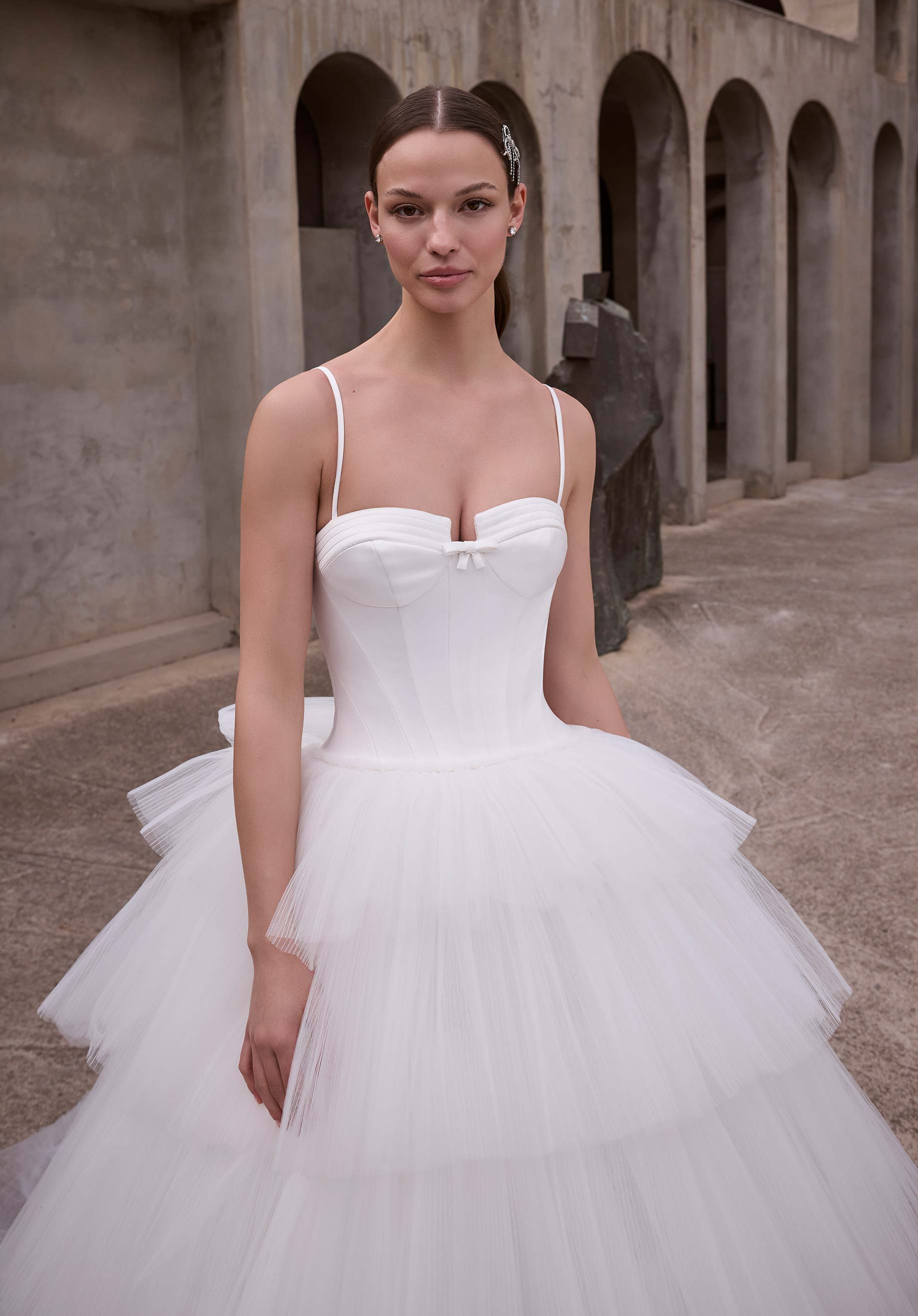 morilee-danae-brautkleid-duchess-satin-mit-t-llrock image 3