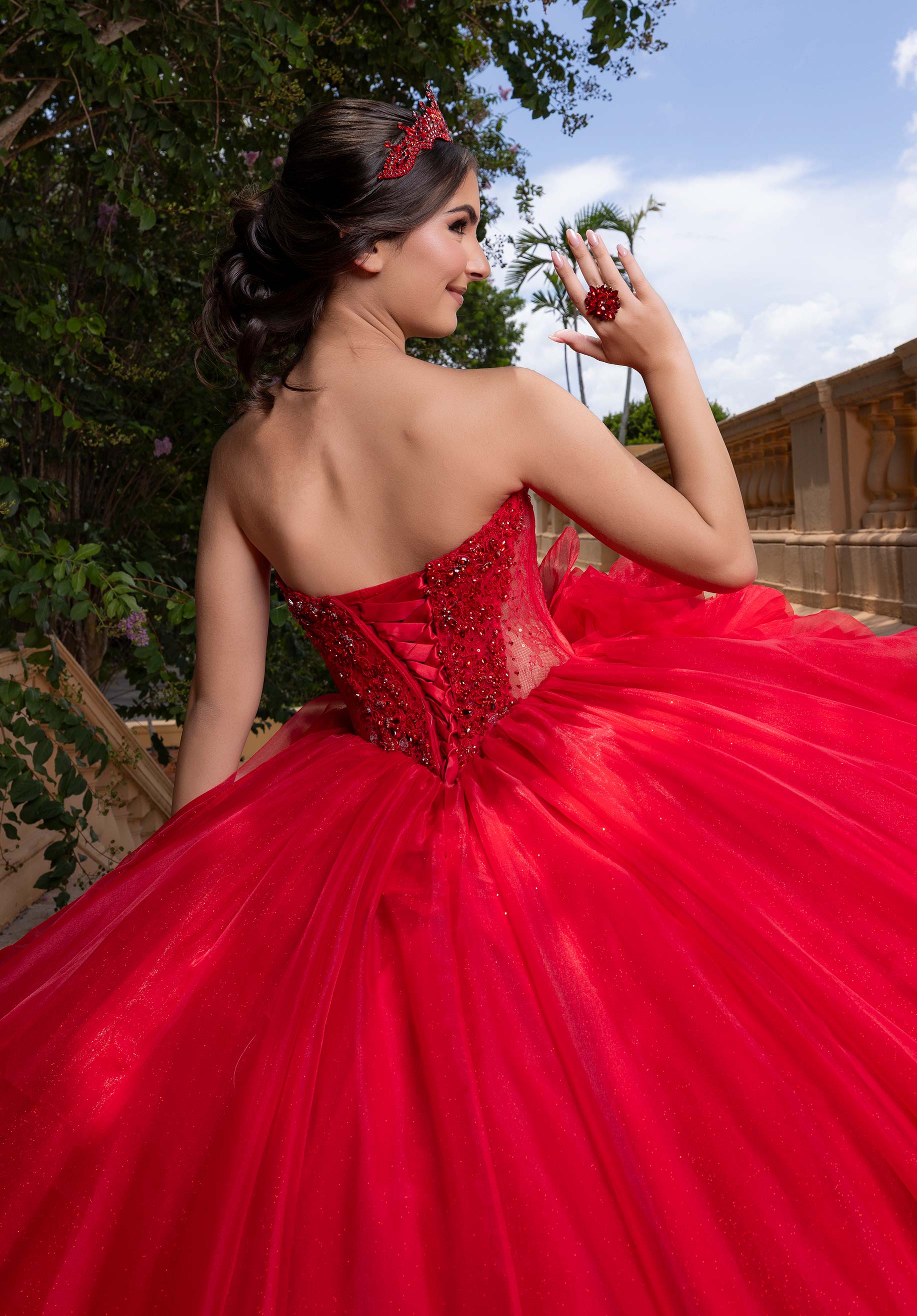 morilee-vizcaya-berlyn-quincea-era-ballkleid image 7