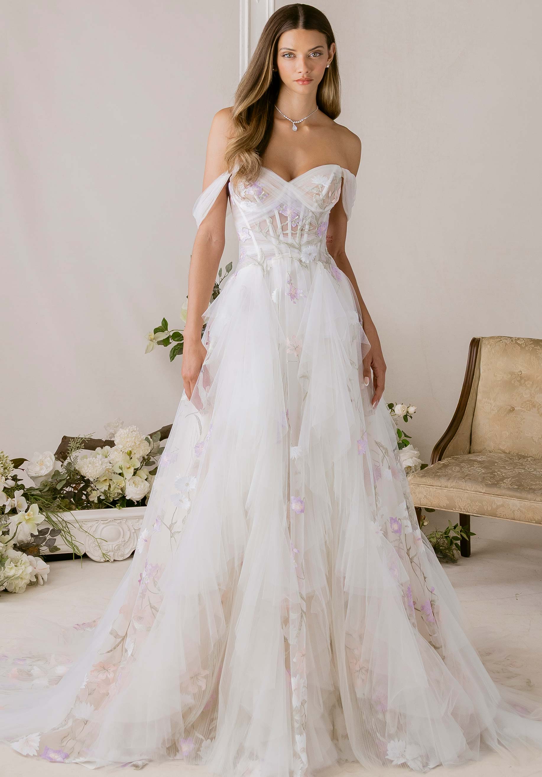 morilee-melodie-brautkleid-mit-drapiertem-t-llrock-und-abnehmbaren-rmeln image 1