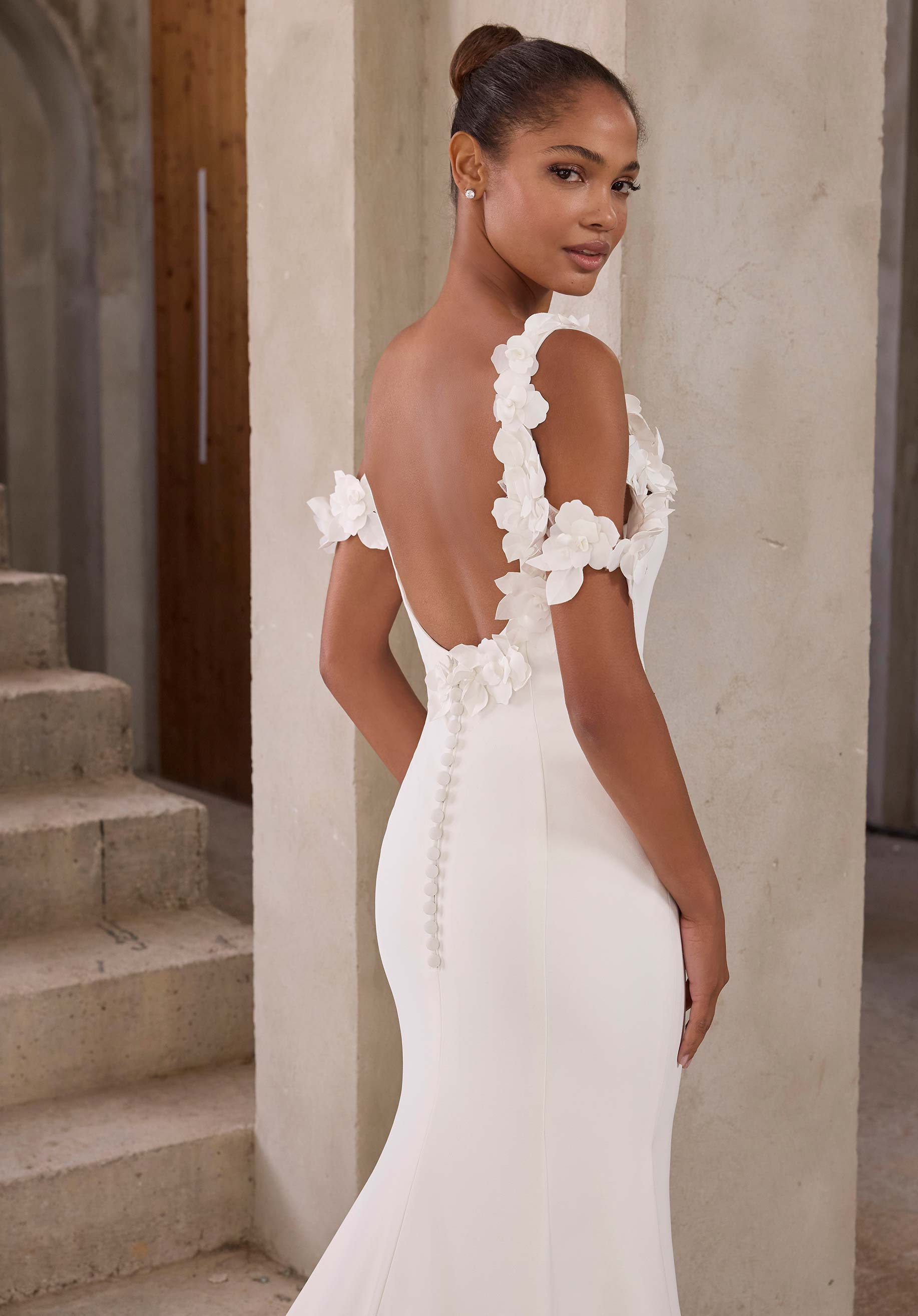 morilee-xanthe-brautkleid-crepe-fit-flare-mit-3d-bl-ten-und-schlitz image 5