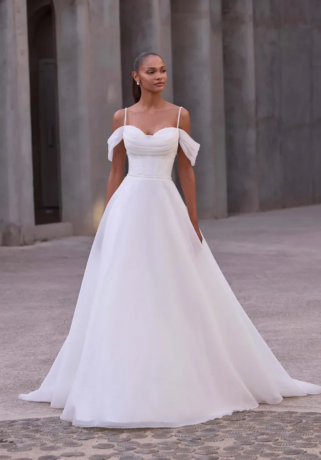 morilee-helene-brautkleid-a-linie-chiffon-mit-kristall-perlen-und-taschen image 1