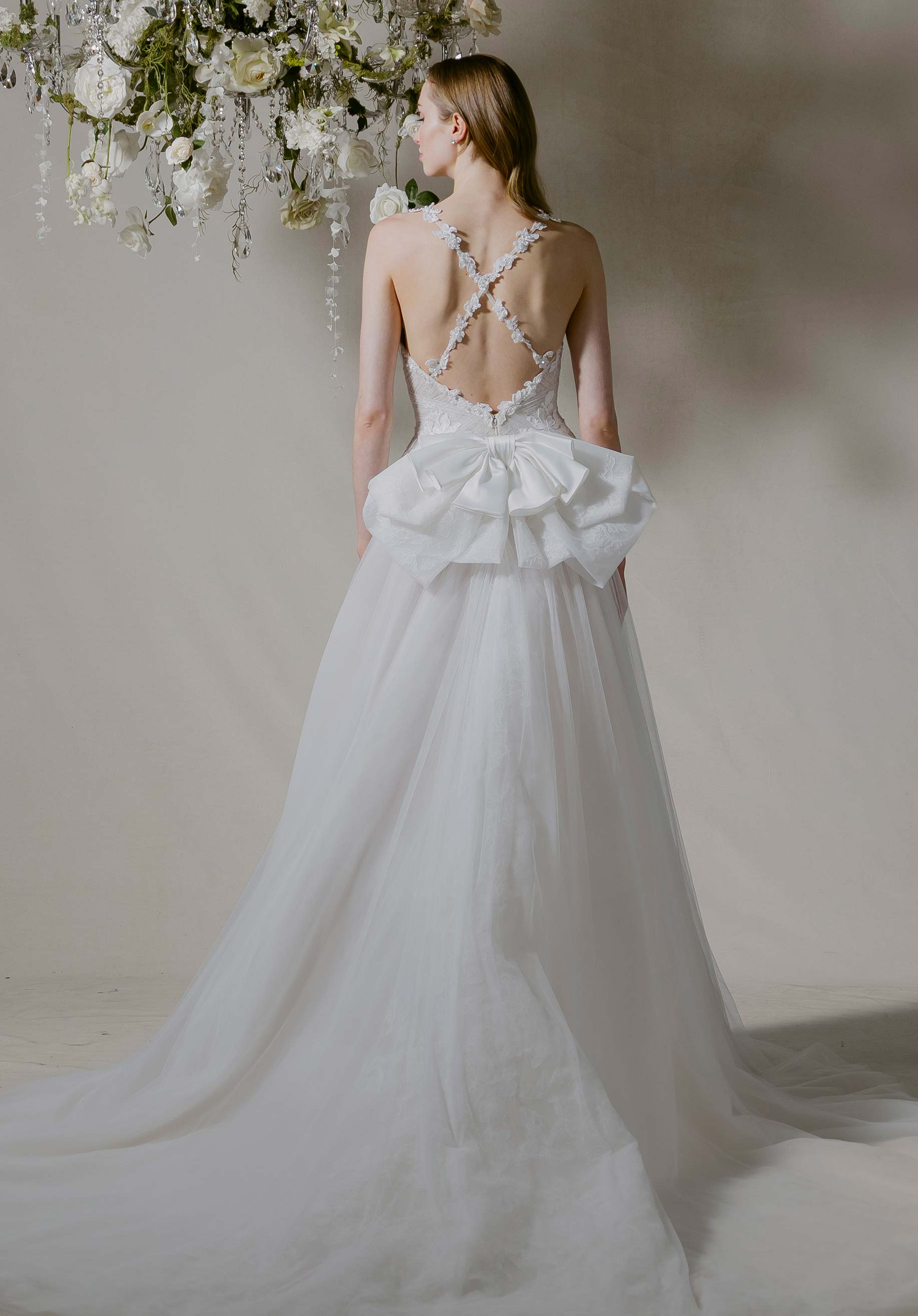 morilee-cassia-brautkleid-a-linie-mit-t-llrock-und-schleife image 3