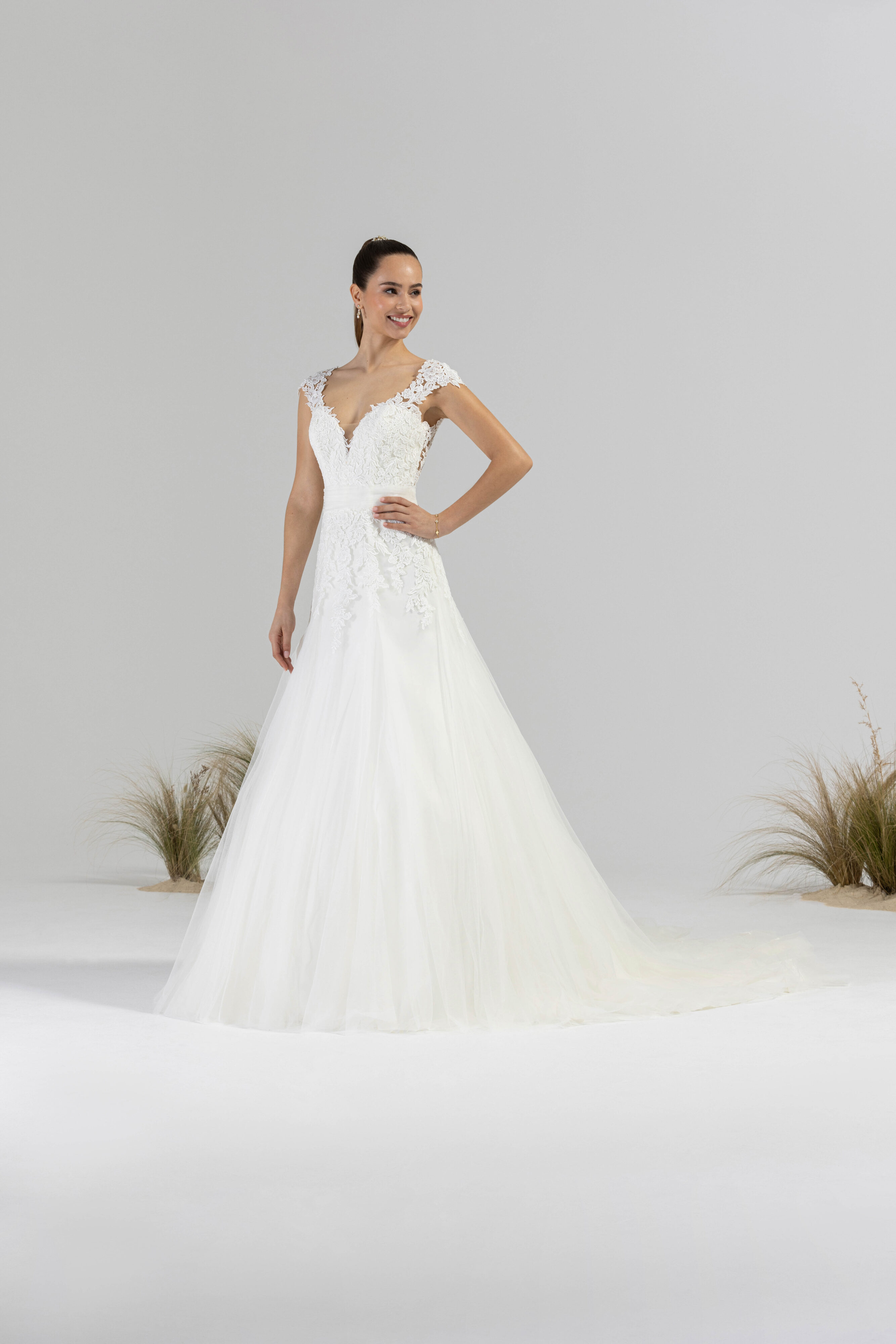 eglantine-laurier-brautkleid-ivoire-blanc-gr-34-70 image 1
