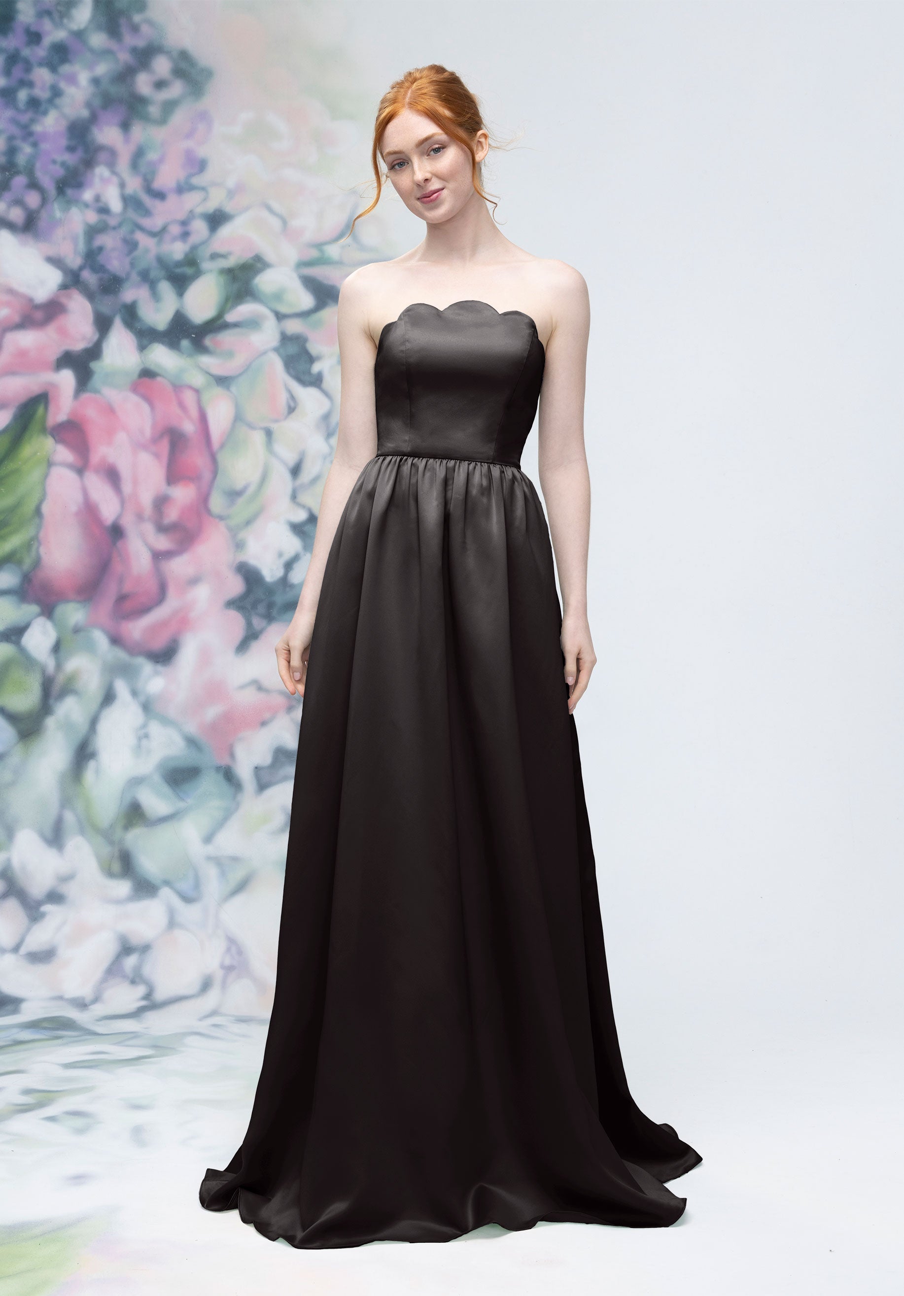 morilee-scallop-strapless-satin-a-linie-brautjungfernkleid image 7