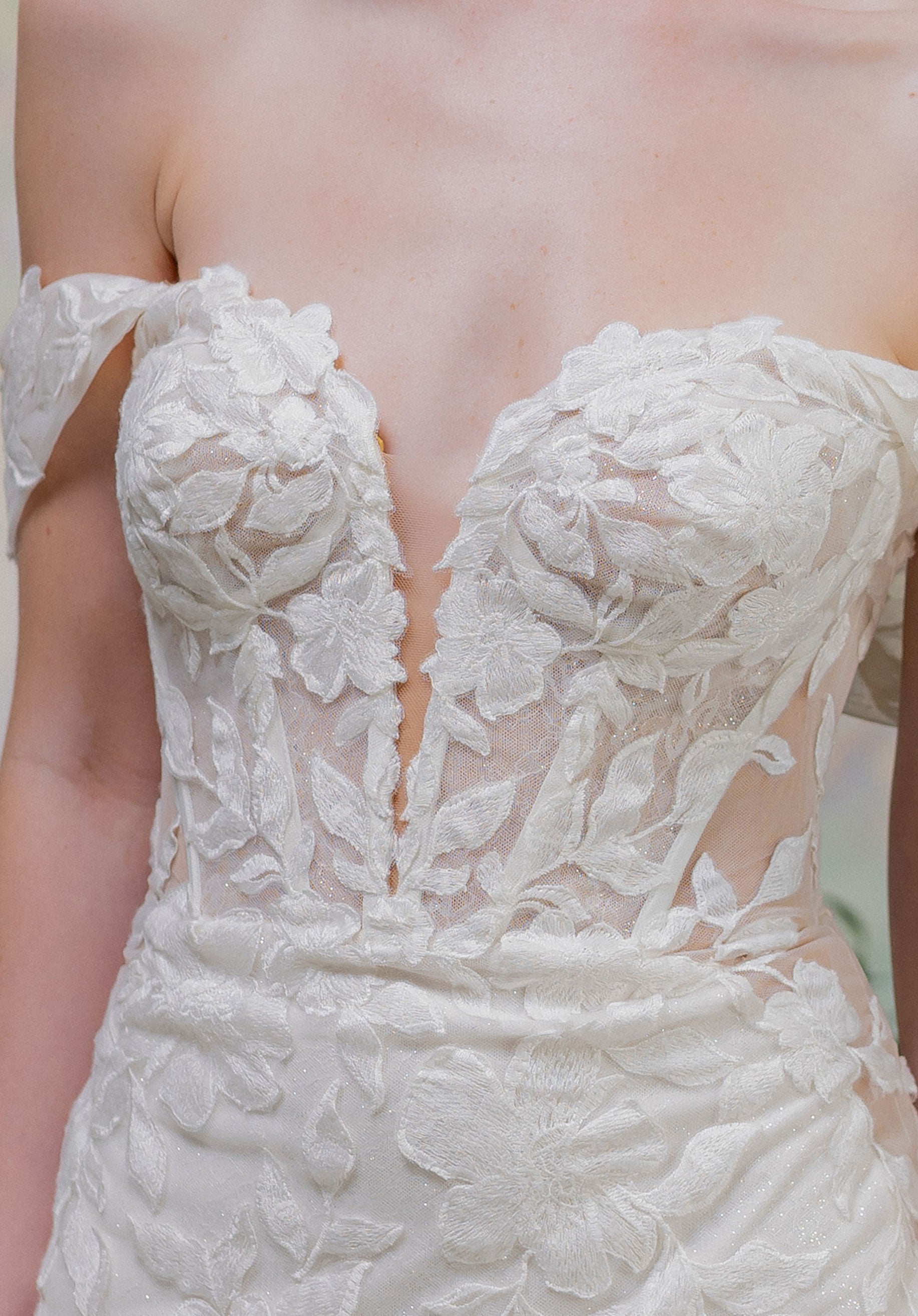 morilee-trystine-meerjungfrau-brautkleid-mit-t-ll-und-rmeln image 4