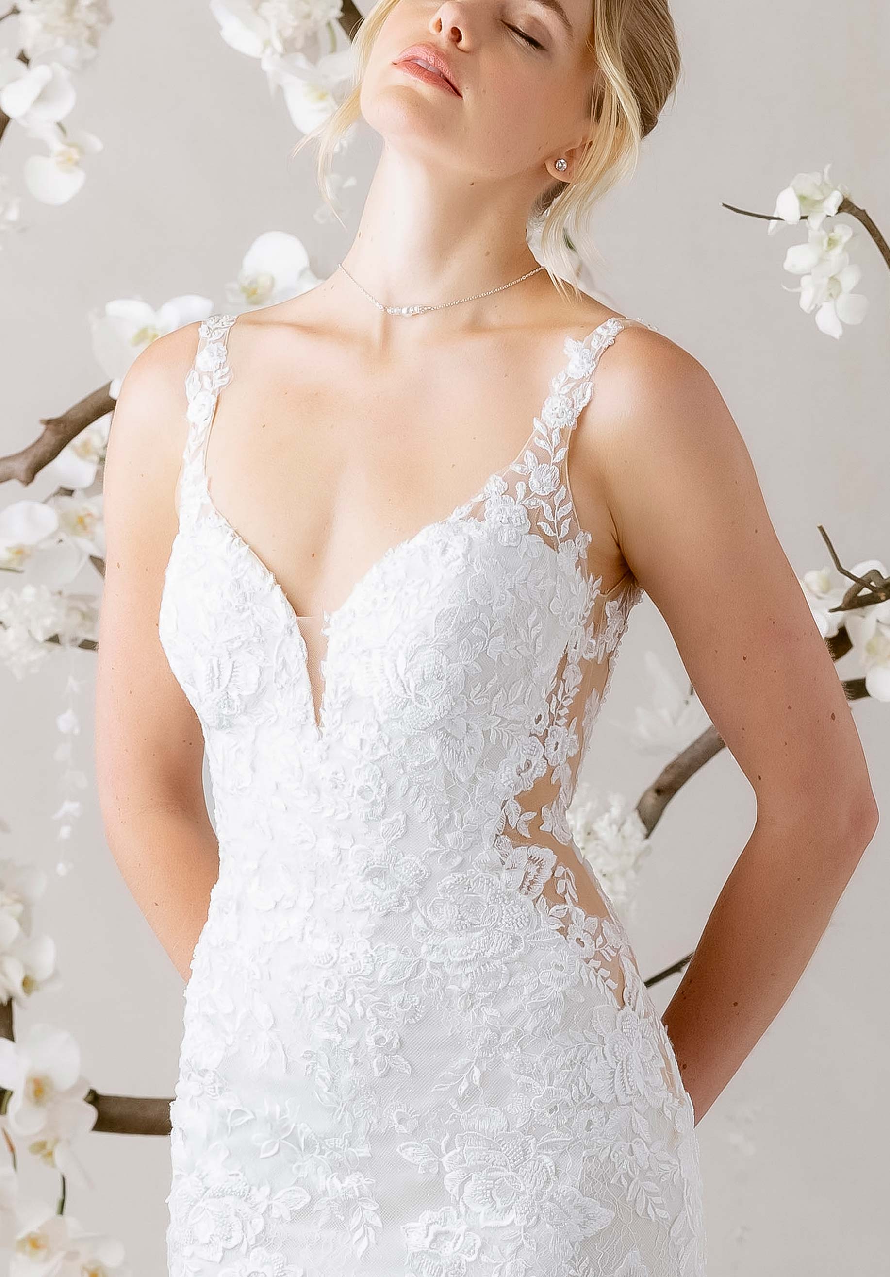 morilee-maris-brautkleid-fit-and-flare-chantilly-spitze image 2