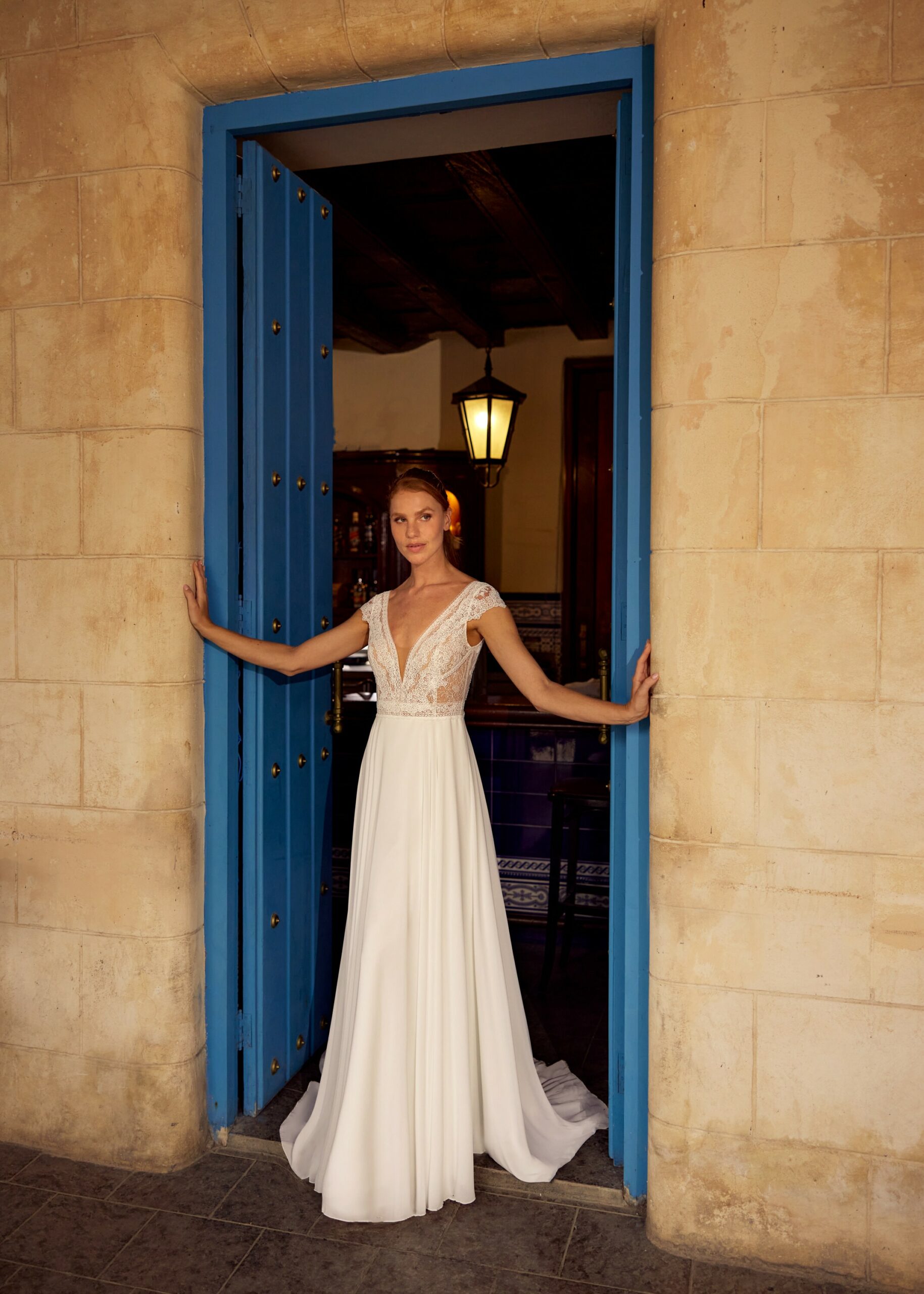 gbs-herve-paris-bridal-leticia-ca-brautkleid-libre-collection image 3