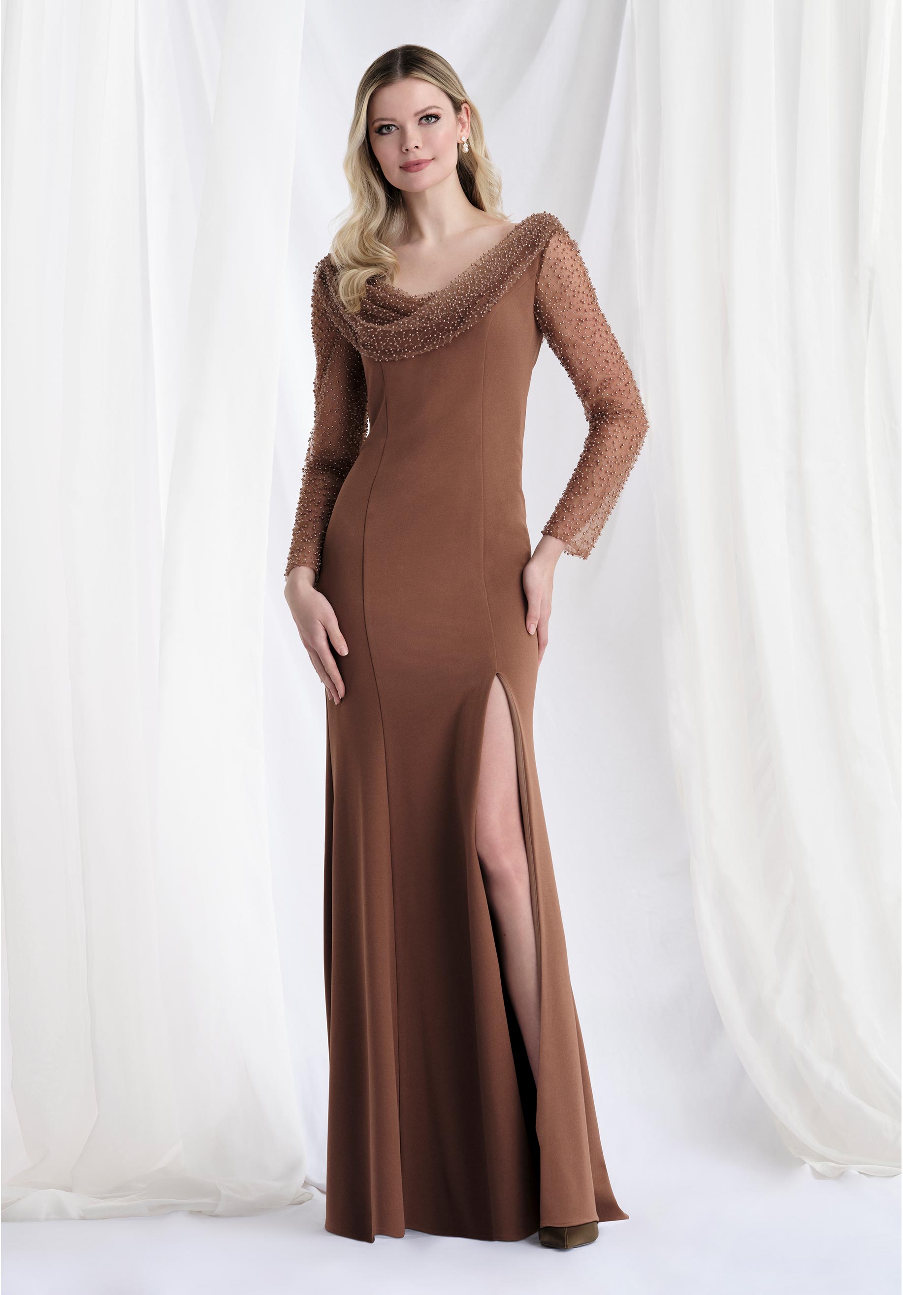 morilee-fit-and-flare-abendkleid-stretch-crepe-wasserfall-ausschnitt image 1