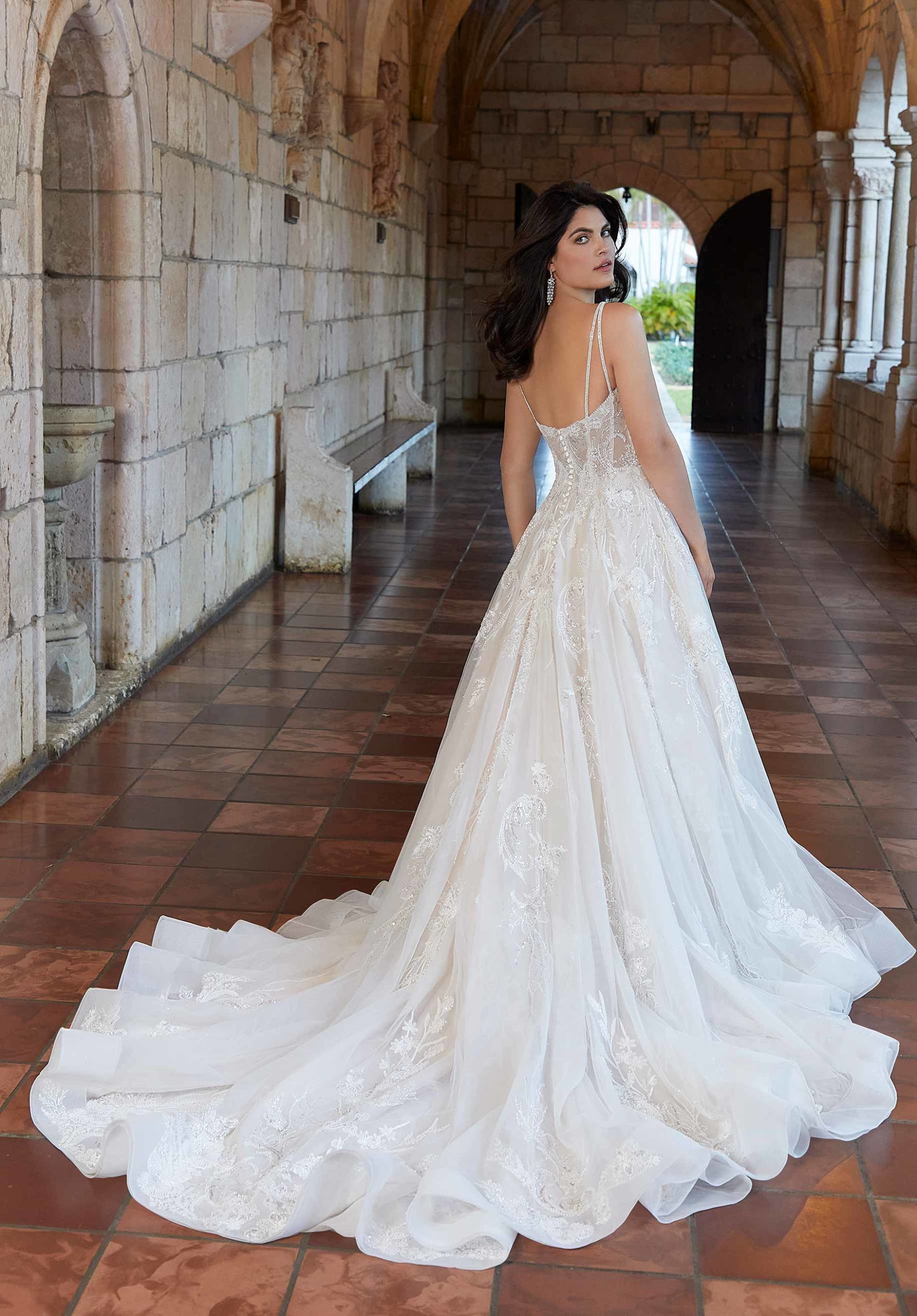 morilee-gabrielle-brautkleid-a-linie-t-ll-ballkleid-mit-paillettenspitze image 3