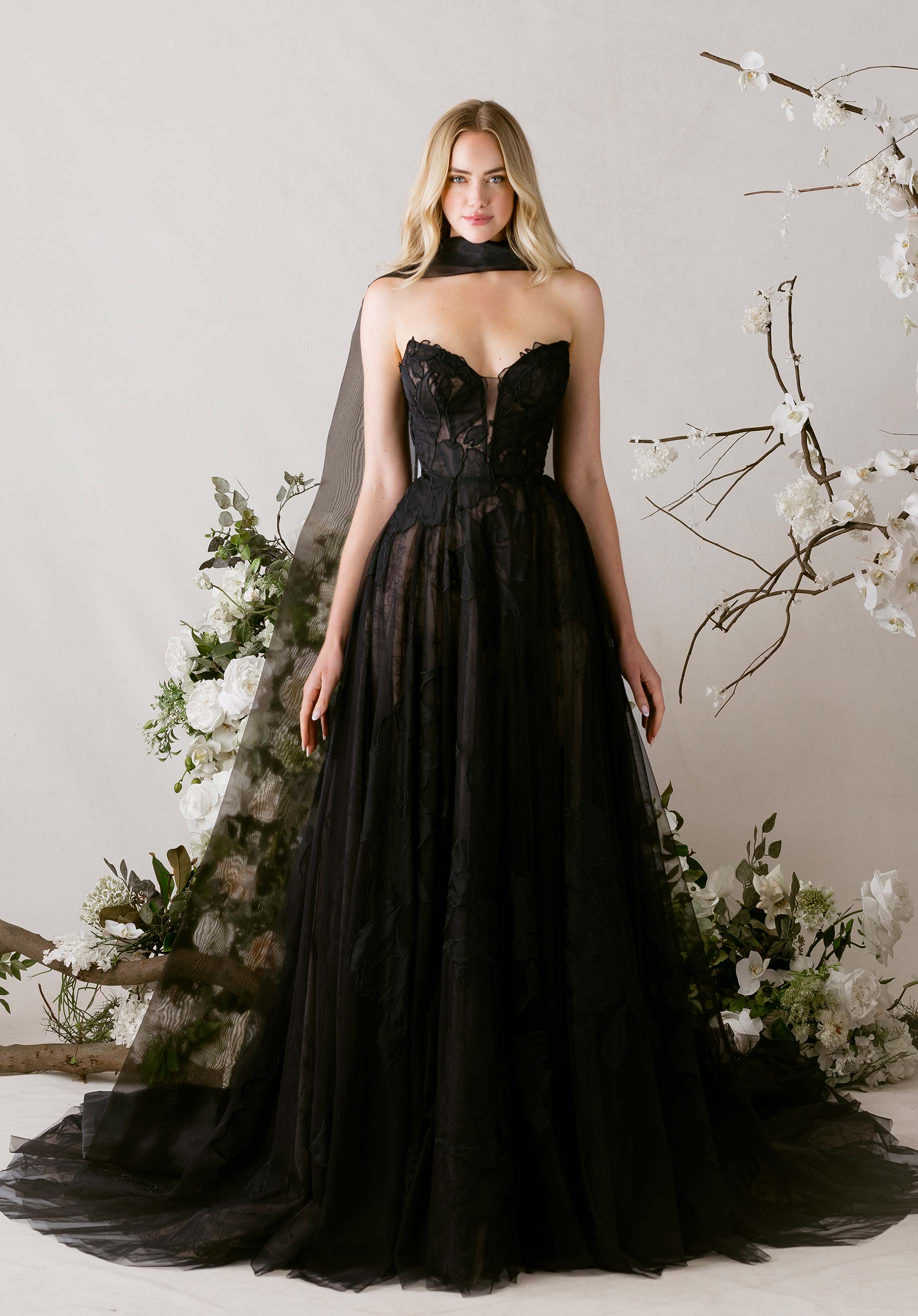 morilee-tendu-brautkleid-a-linie-mit-cat-eye-und-fl-gel-rmeln image 6