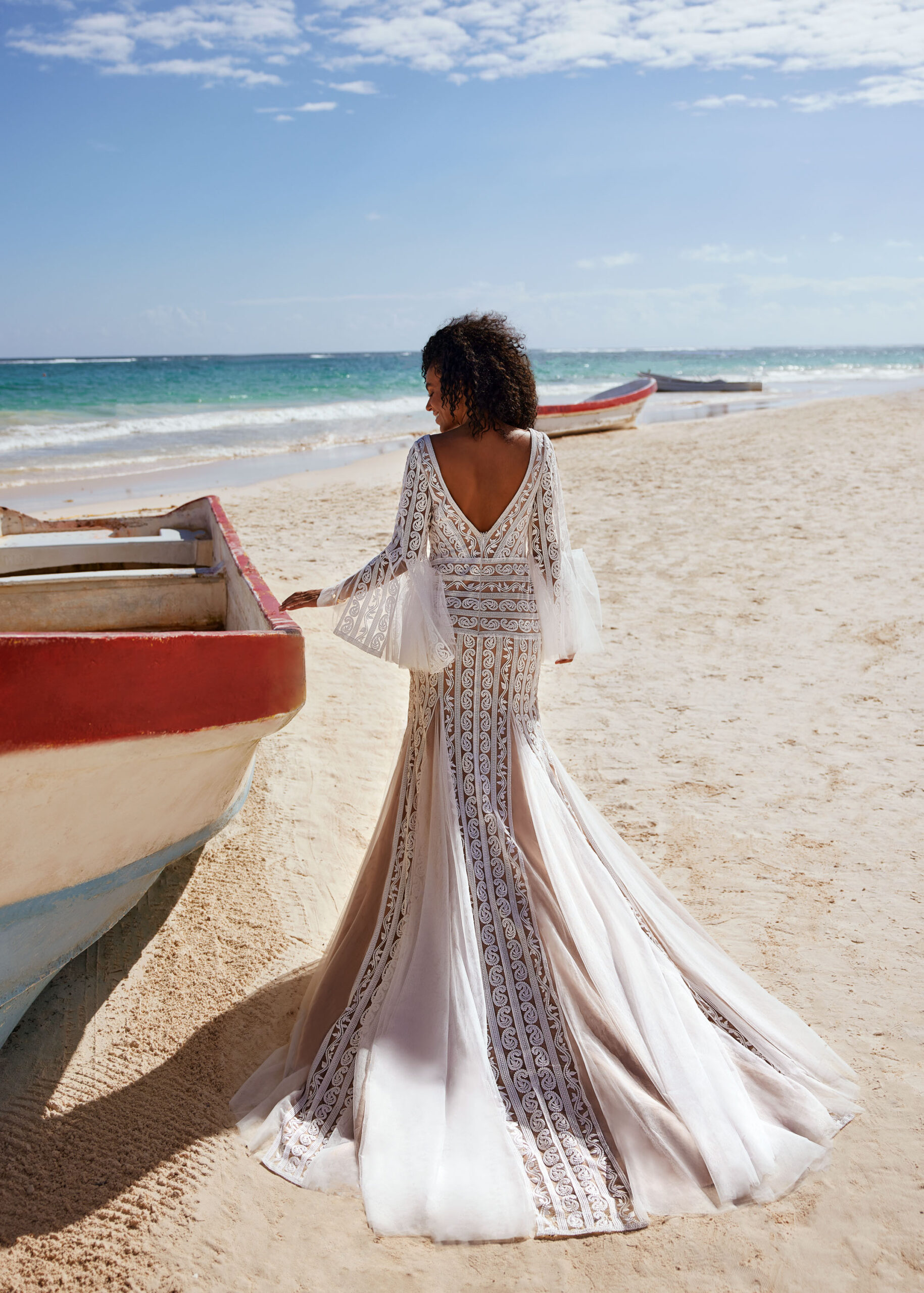 gbs-herve-paris-bridal-bona-brautkleid-mystical-collection image 2
