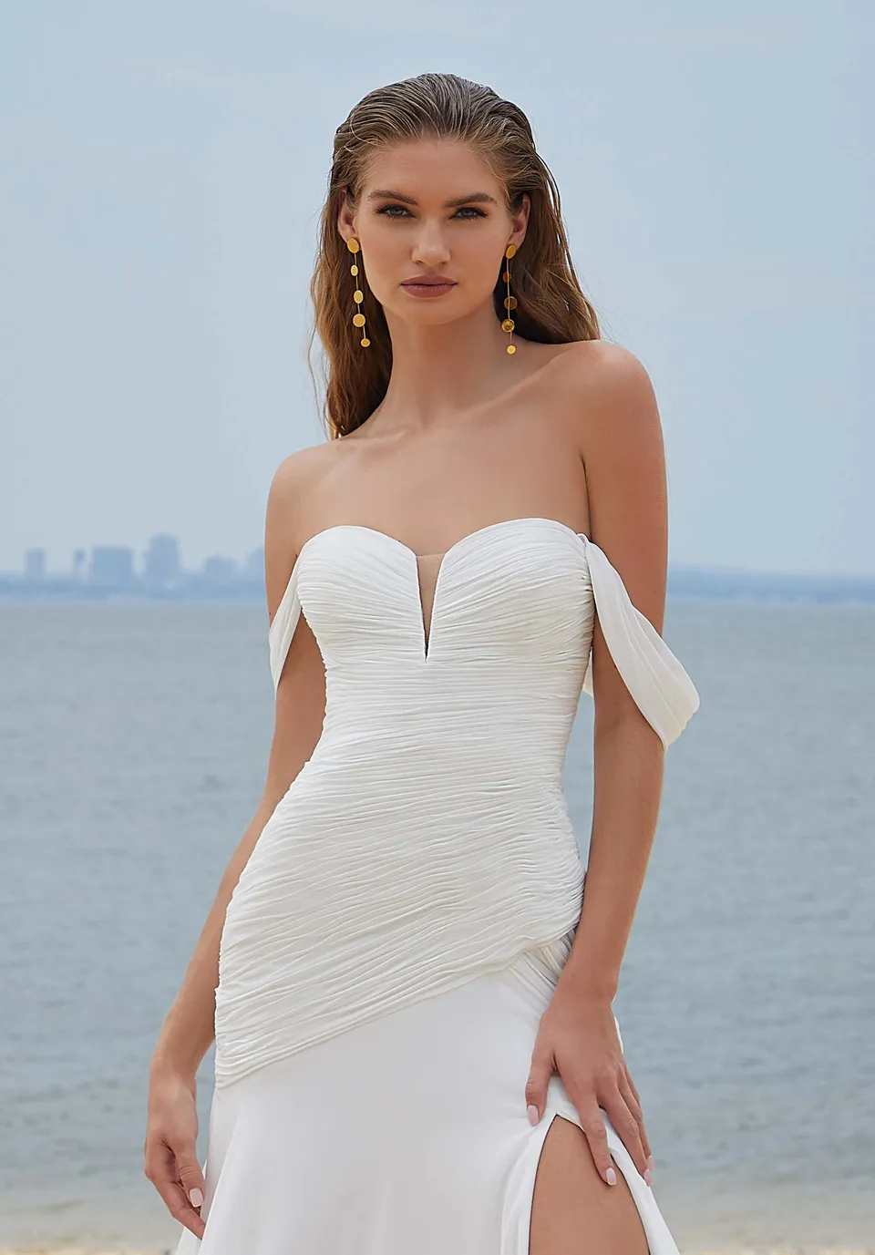morilee-off-the-shoulder-chiffon-rmel-f-r-brautkleid image 1