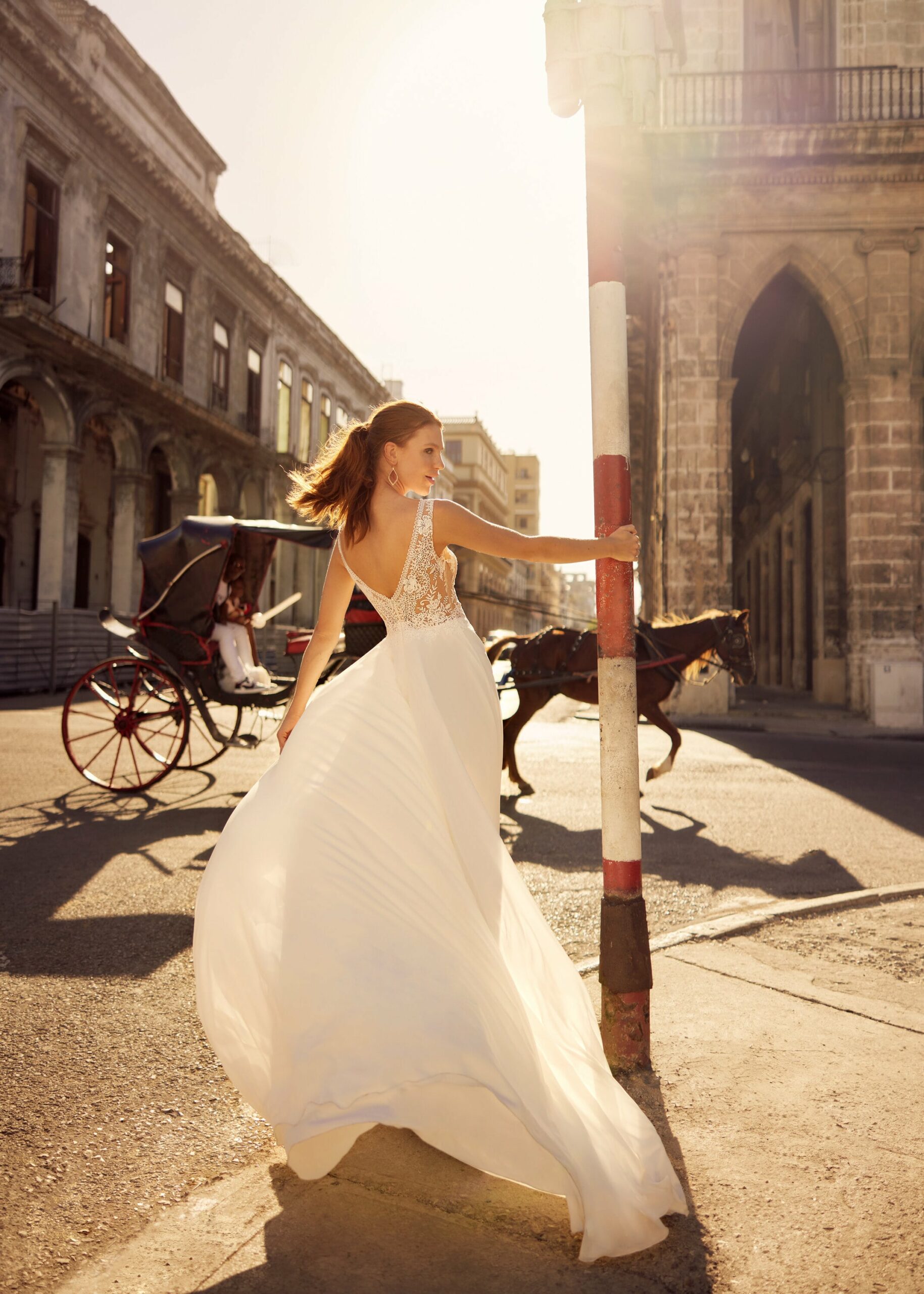 gbs-herve-paris-bridal-lauren-brautkleid-libre-collection-festliche-komplettgard image 2