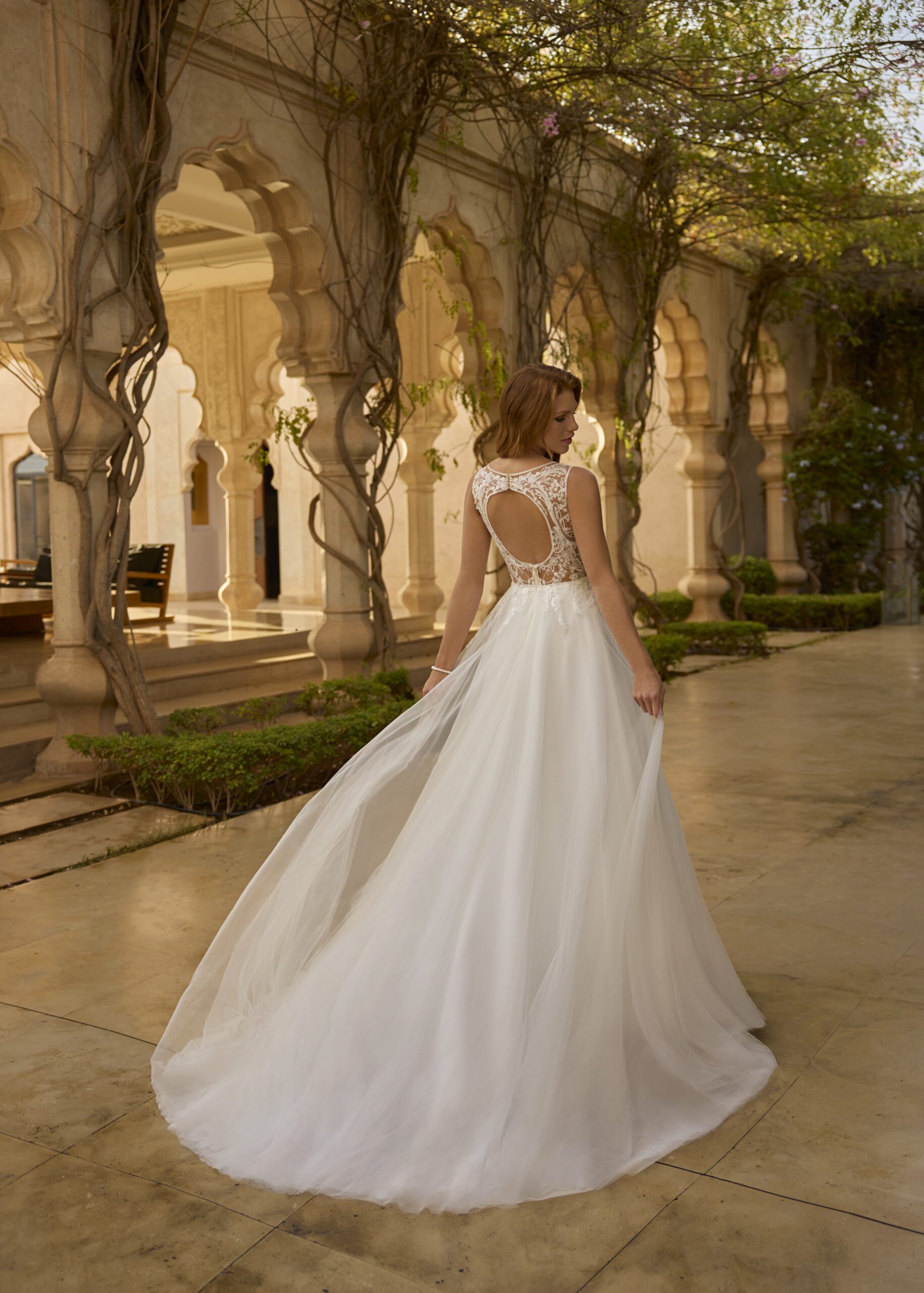 gbs-herve-paris-bridal-celine-brautkleid-cherish-love-collection image 2