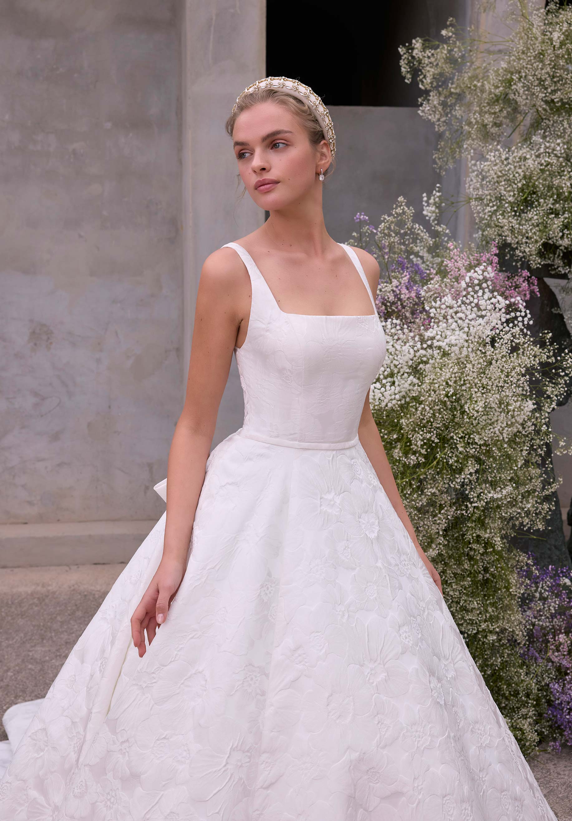 morilee-dalia-brautkleid-brokat-ballkleid-mit-square-neck-und-schleife image 2