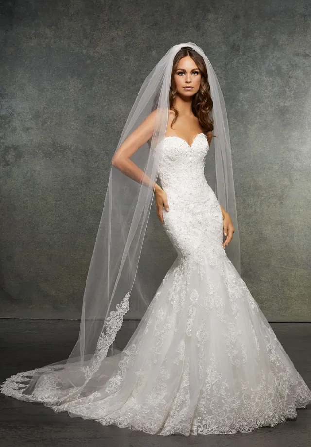 morilee-schleier-mit-spitze-pailletten-und-strass image 1