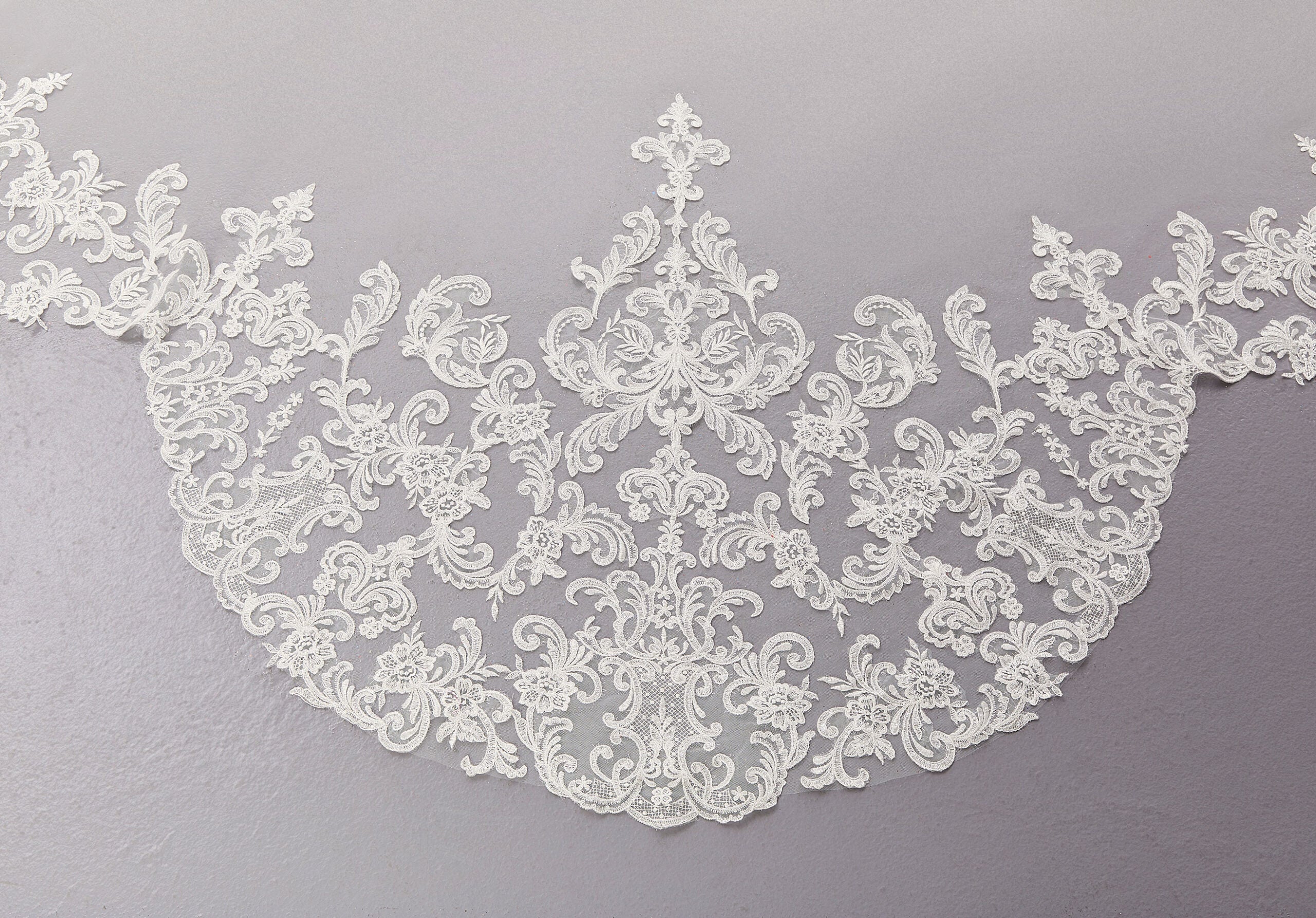 morilee-schleier-mit-spitzenkante-klassischer-lace-edge-t-llschleier image 2