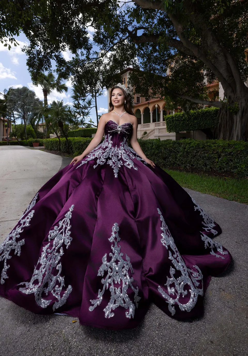 morilee-vizcaya-belinda-quincea-era-ballkleid-satin image 1