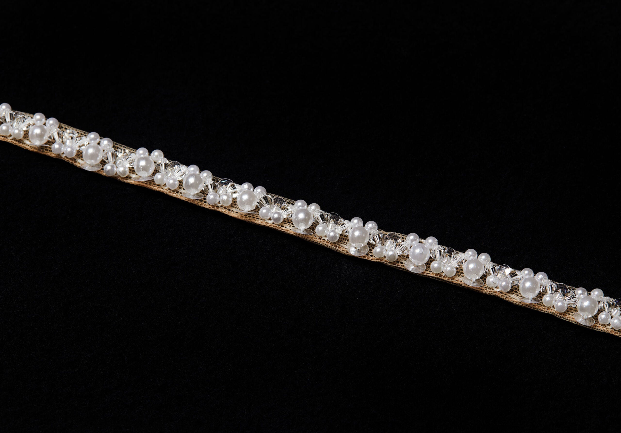 morilee-beaded-lace-trim-braut-spitzenbord-re-ivory-honey image 2